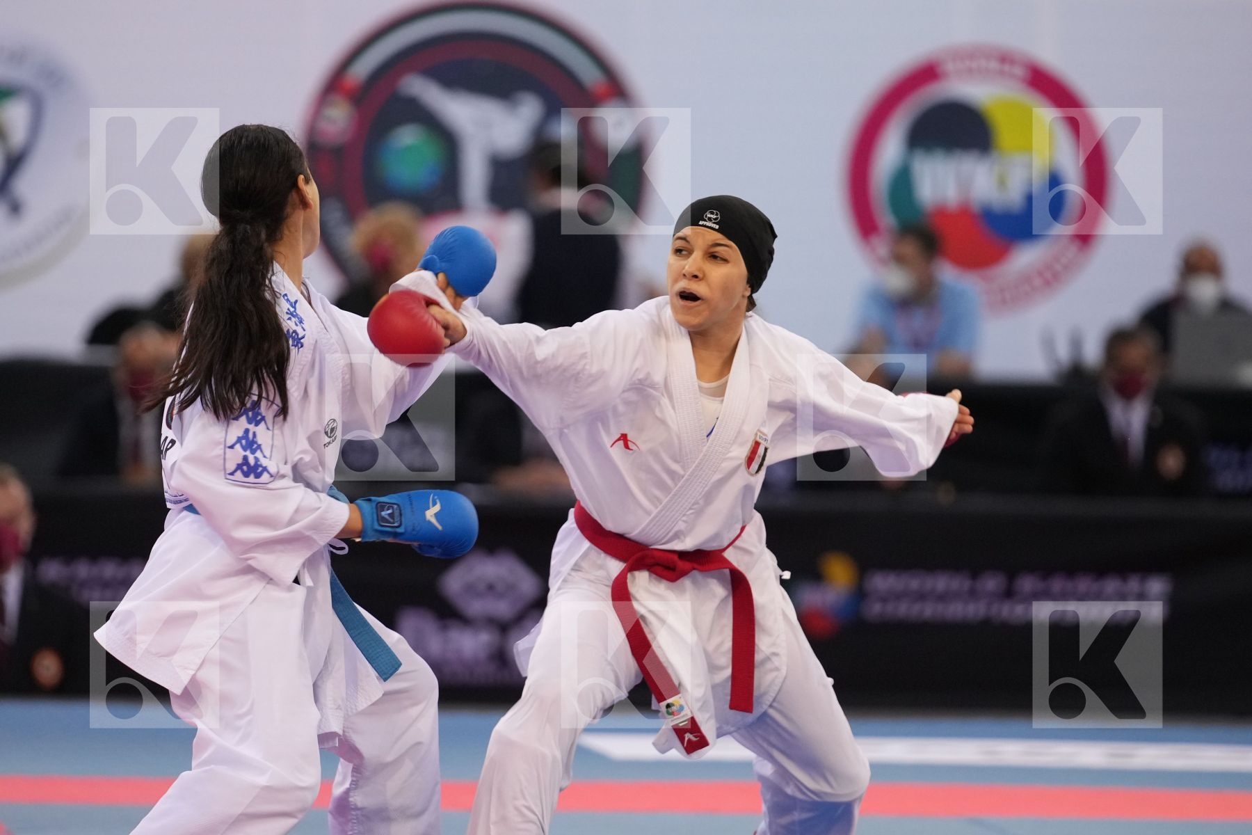 ELHAYTI CHAIMAE (MOROCCO) vs ELGEWILY YASMIN NASR (EGYPT) in Female Kumite -50 Kg - bronze bout