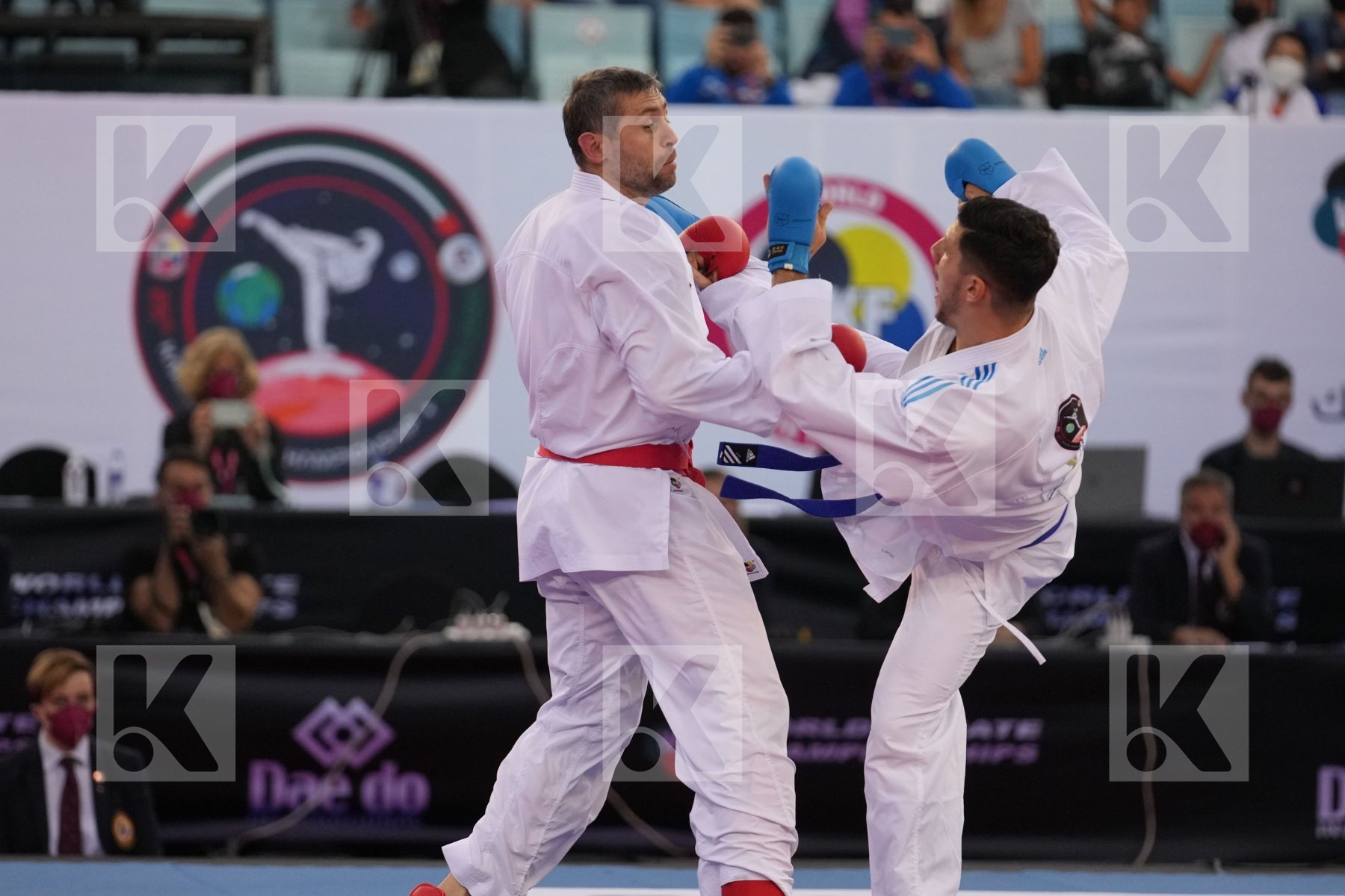 ARKANIA GOGITA (GEORGIA) vs MARINO SIMONE (ITALY) in Male Kumite 84+ Kg - final bout
