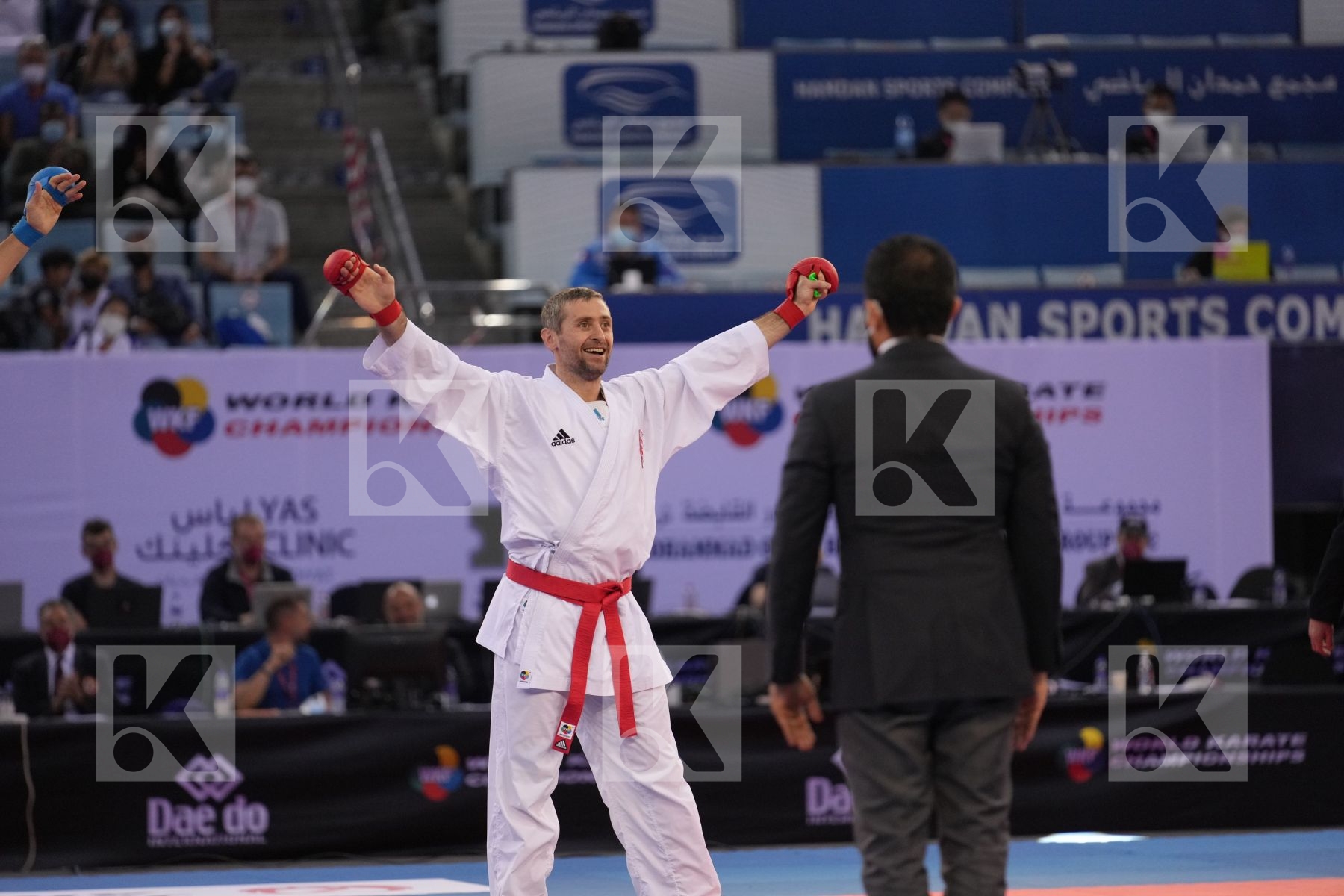 ARKANIA GOGITA (GEORGIA) vs MARINO SIMONE (ITALY) in Male Kumite 84+ Kg - final bout