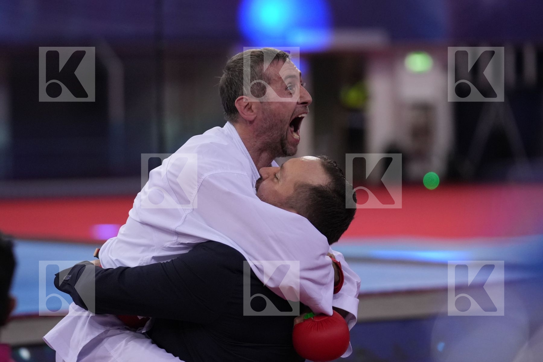 ARKANIA GOGITA (GEORGIA) vs MARINO SIMONE (ITALY) in Male Kumite 84+ Kg - final bout