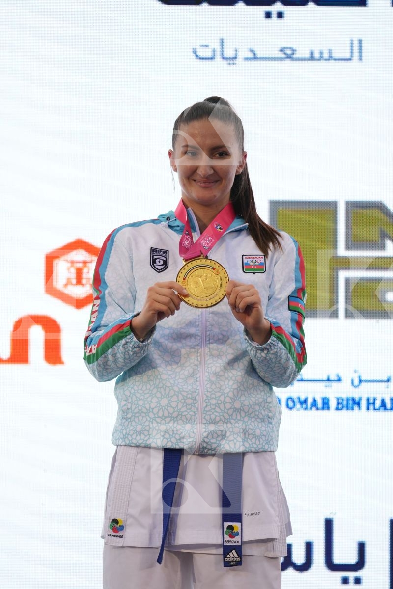 ZARETSKA IRINA (AZERBAIJAN) in Female Kumite -68 Kg - podium ceremony