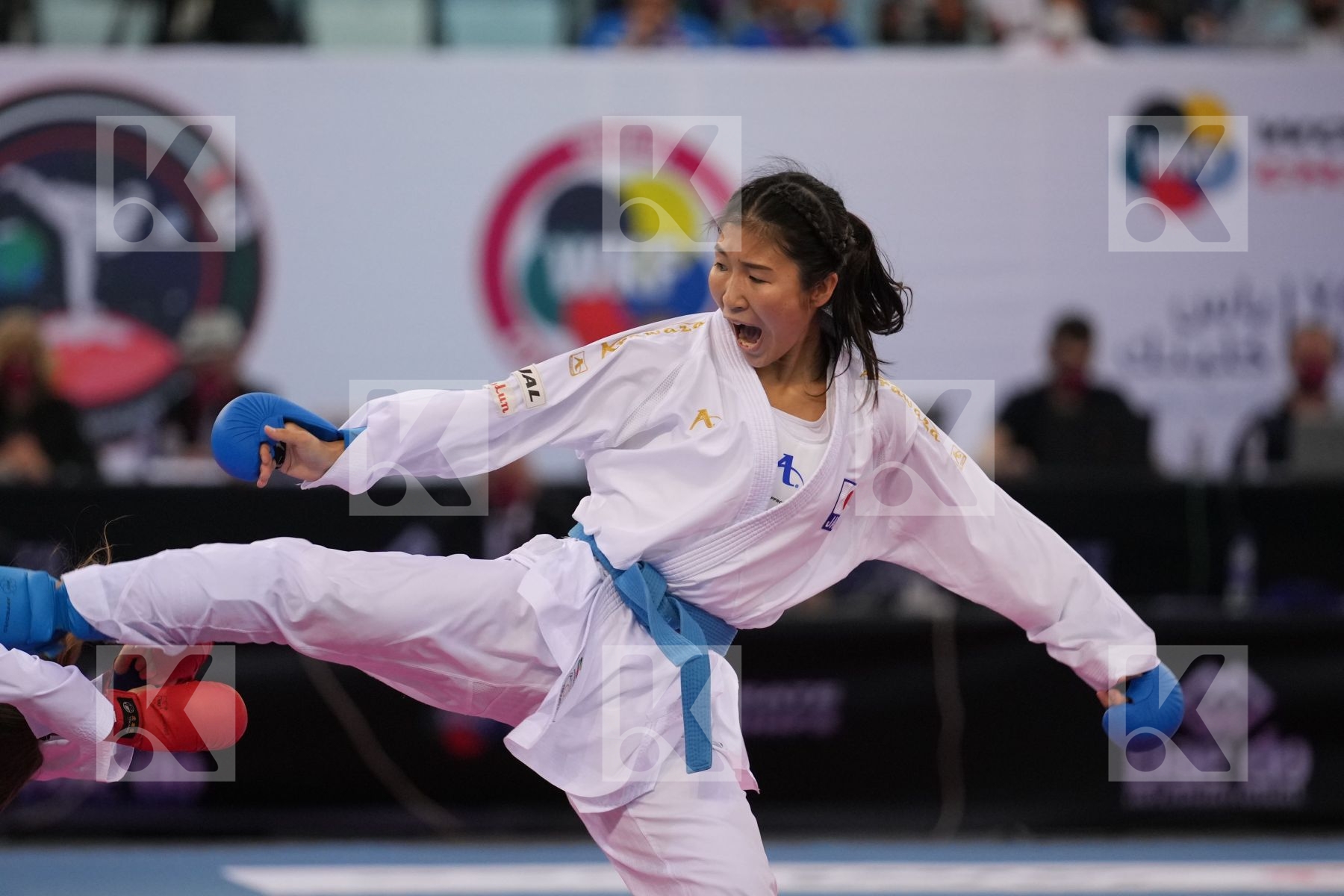 HUBRICH SHARA (GERMANY) vs MIYAHARA MIHO (JAPAN) in Female Kumite -50 Kg - final bout