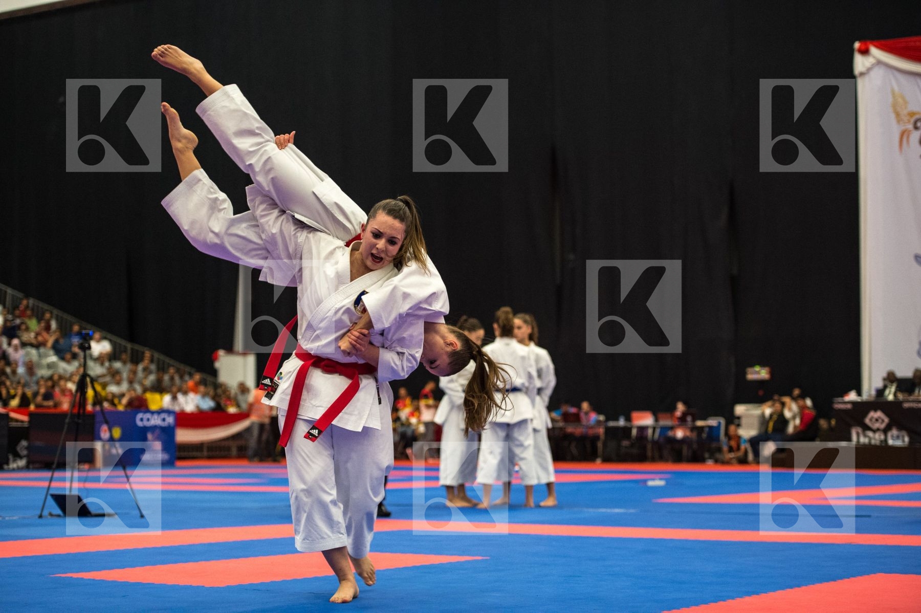 cadet female France Junior Kata team