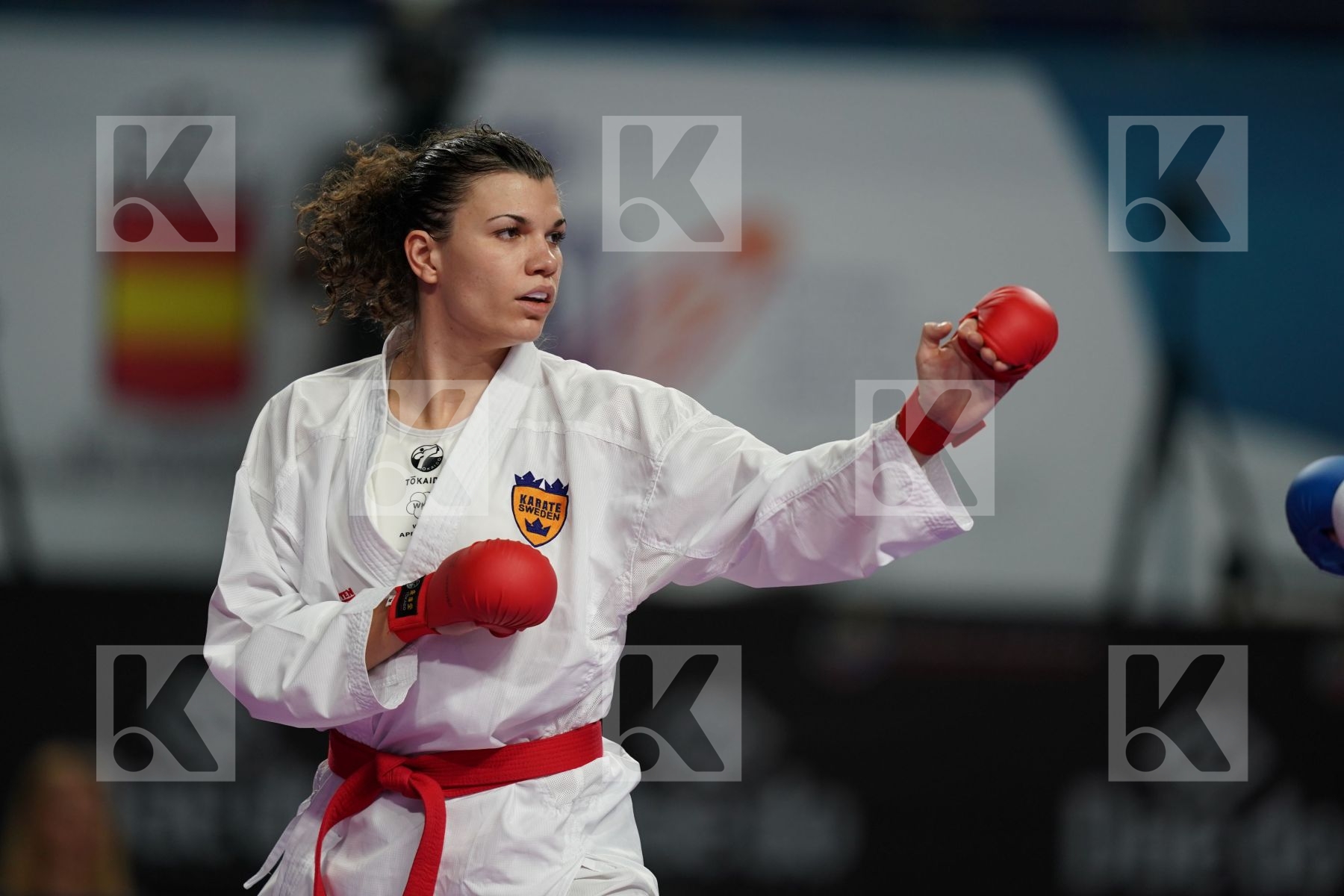 HANA ANTUNOVIC (SWEDEN) vs ANNE LAURE FLORENTIN (FRANCE) in Junior Kumite Male 68 + Kg - Bronze bout