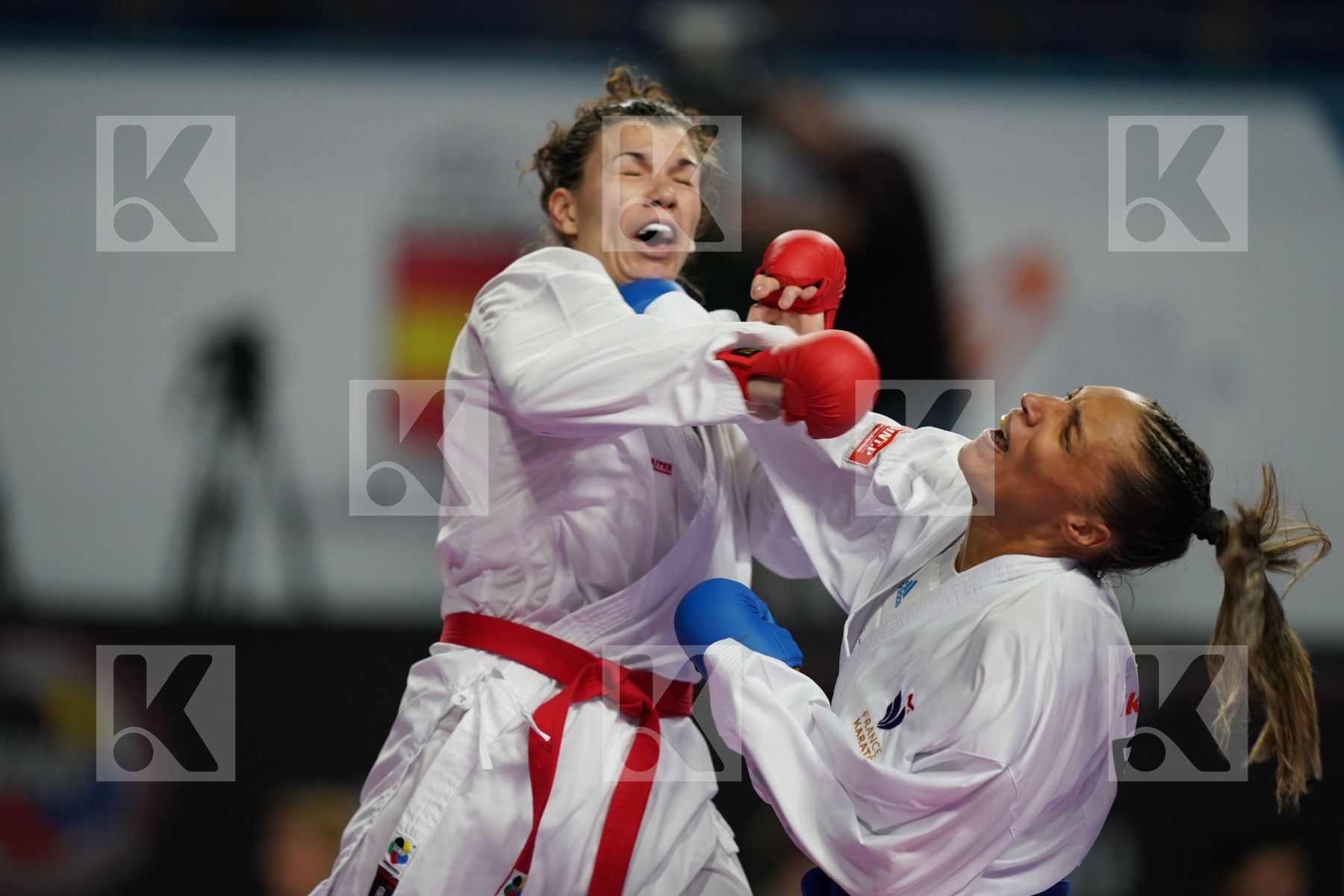 HANA ANTUNOVIC (SWEDEN) vs ANNE LAURE FLORENTIN (FRANCE) in Junior Kumite Male 68 + Kg - Bronze bout