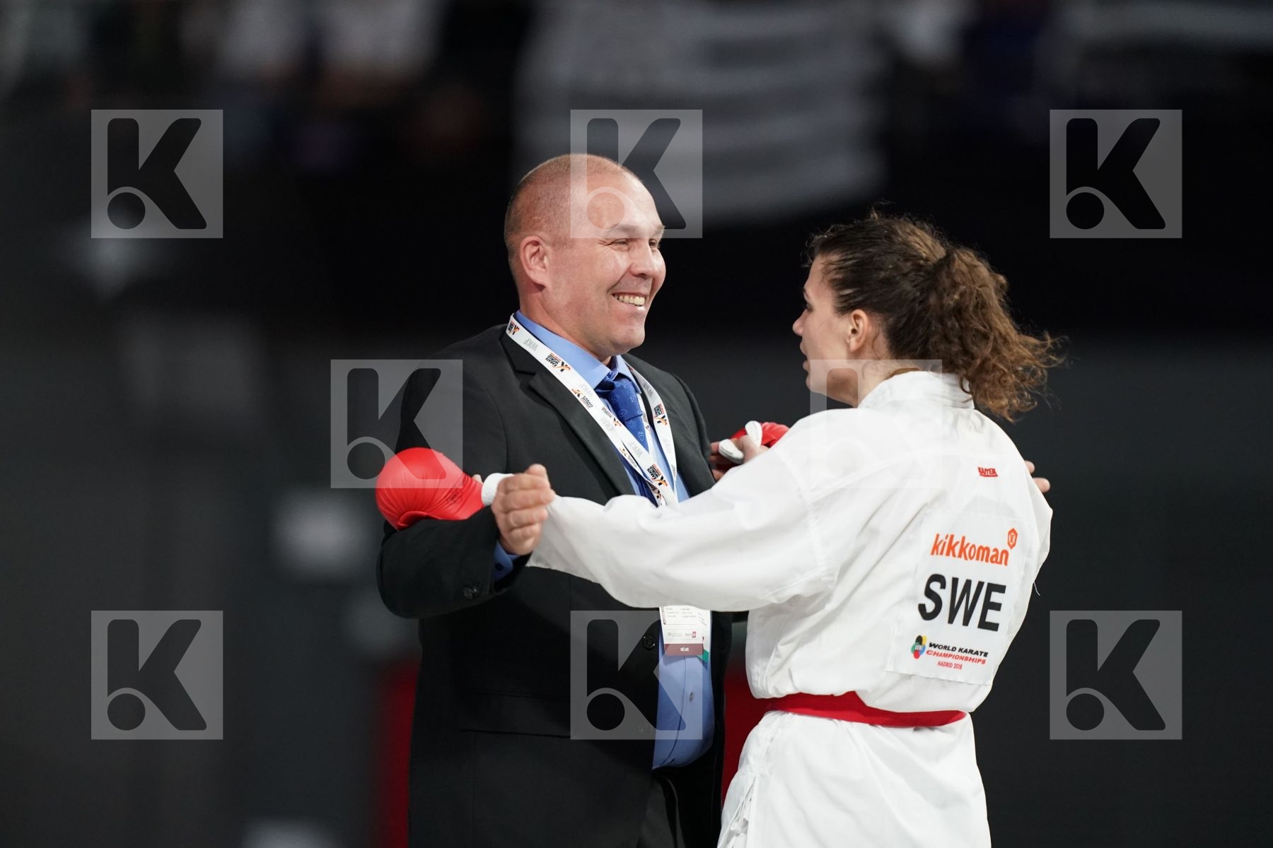 HANA ANTUNOVIC (SWEDEN) vs ANNE LAURE FLORENTIN (FRANCE) in Junior Kumite Male 68 + Kg - Bronze bout