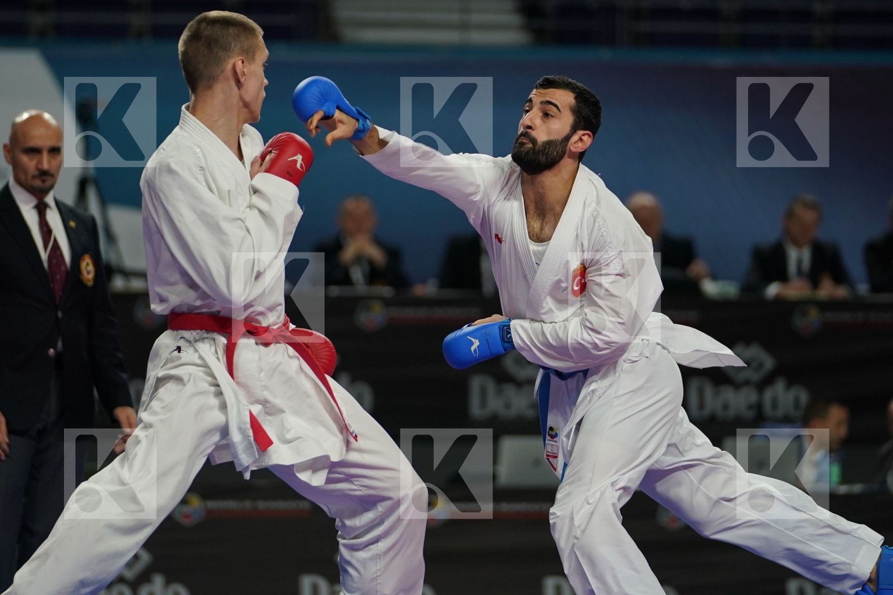 ANTON ISAKAU (BELARUS) vs UGUR AKTAS (TURKEY) in Senior Kumite Ð 84 Kg - Bronze bout
