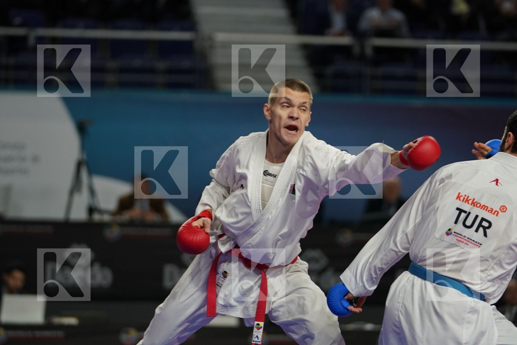 ANTON ISAKAU (BELARUS) vs UGUR AKTAS (TURKEY) in Senior Kumite Ð 84 Kg - Bronze bout