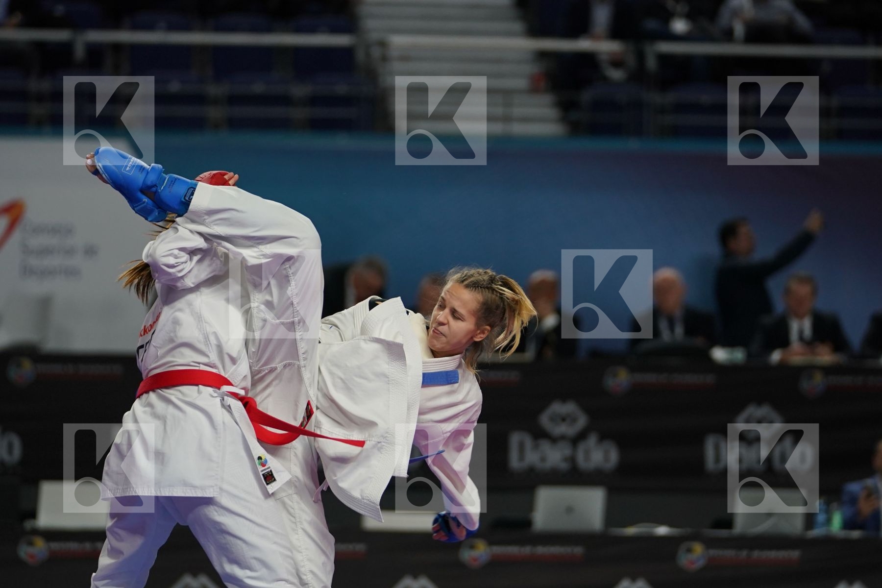 TZU-YUN WEN (CHINESE TAIPEI) vs VALERIIA ALEKHINA (RUSSIAN FEDERATION) in Senior Kumite -55 Kg - Bronze bout