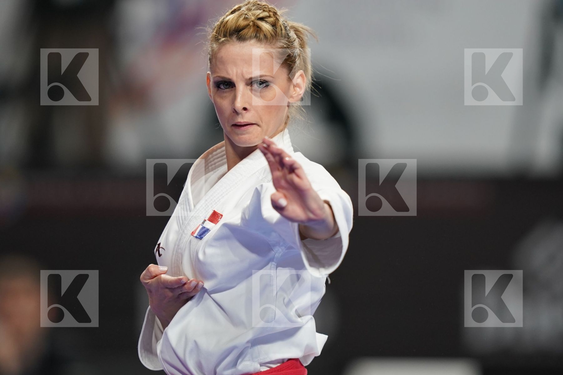 MARIA DIMITROVA (DOMINICAN REPUBLIC) vs MO SHEUNG GRACE LAU (HONG KONG, CHINA) in Senior Female Kata - Bronze bout