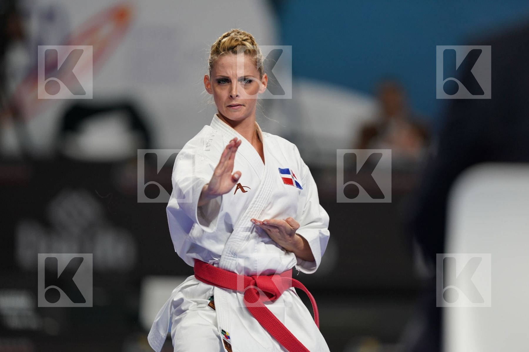 MARIA DIMITROVA (DOMINICAN REPUBLIC) vs MO SHEUNG GRACE LAU (HONG KONG, CHINA) in Senior Female Kata - Bronze bout