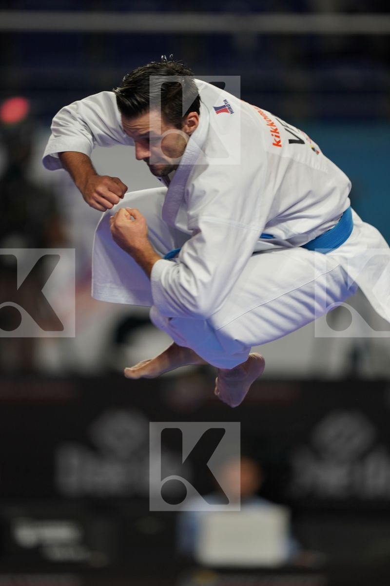 ALI SOFUOGLU (TURKEY) vs ANTONIO DIAZ (VENEZUELA) in Senior Male Kata - Bronze bout