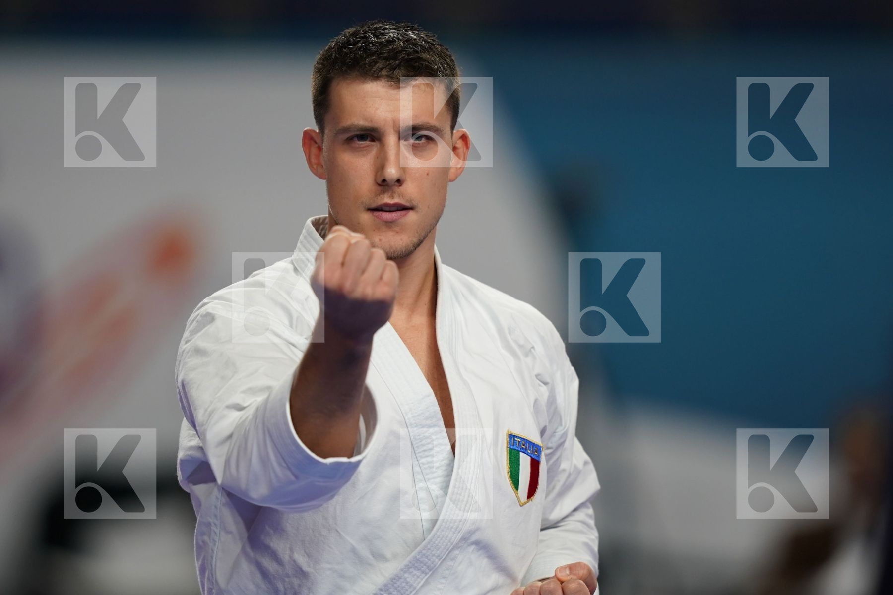 MATTIA BUSATO (ITALY) vs ILJA SMORGUNER (GERMANY) in Senior Male Kata - Bronze bout