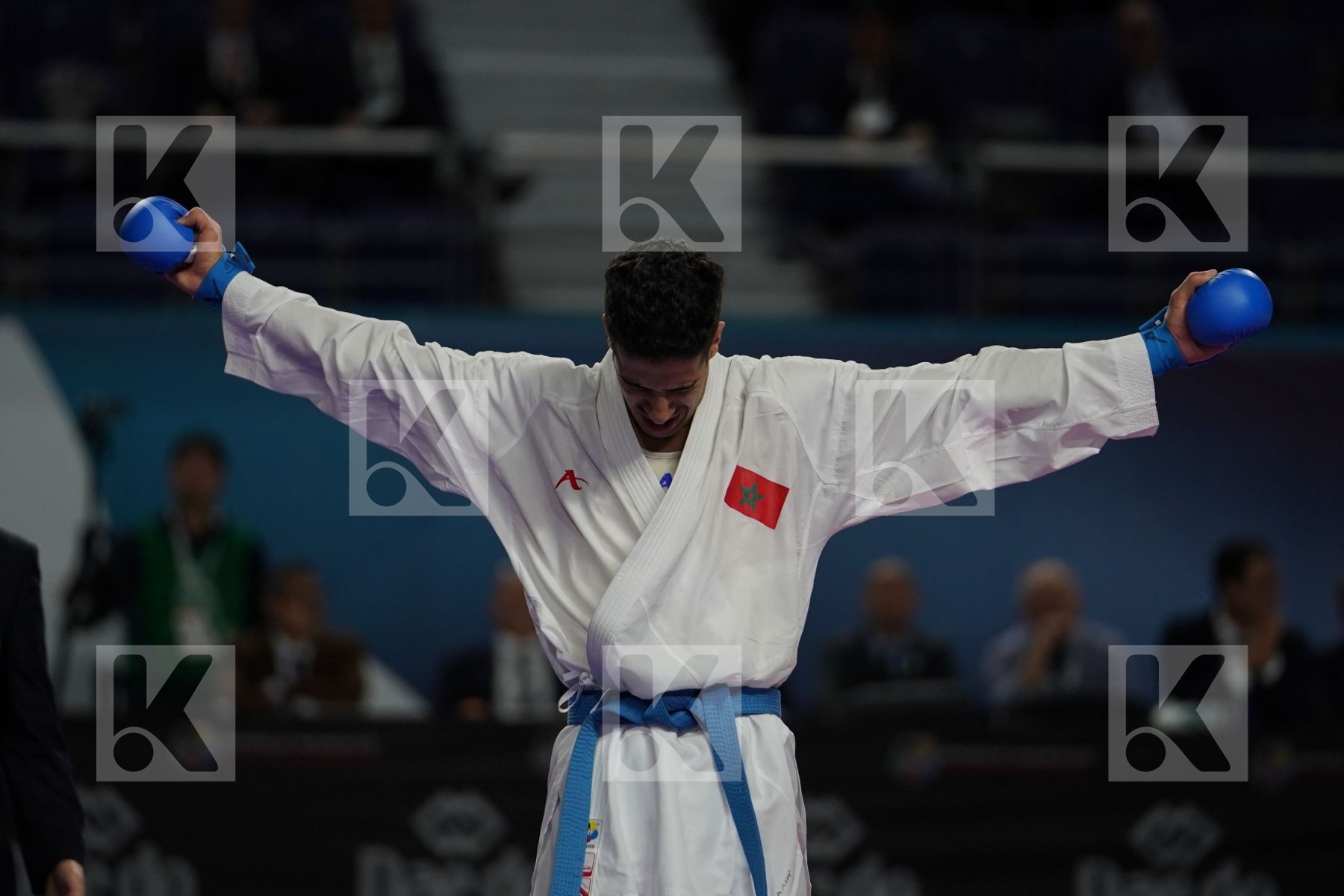 JOVANNI MARTINEZ (VENEZUELA) vs ABDESSALAM AMEKNASSI (MOROCCO in Senior Kumite -60 Kg - Bronze bout