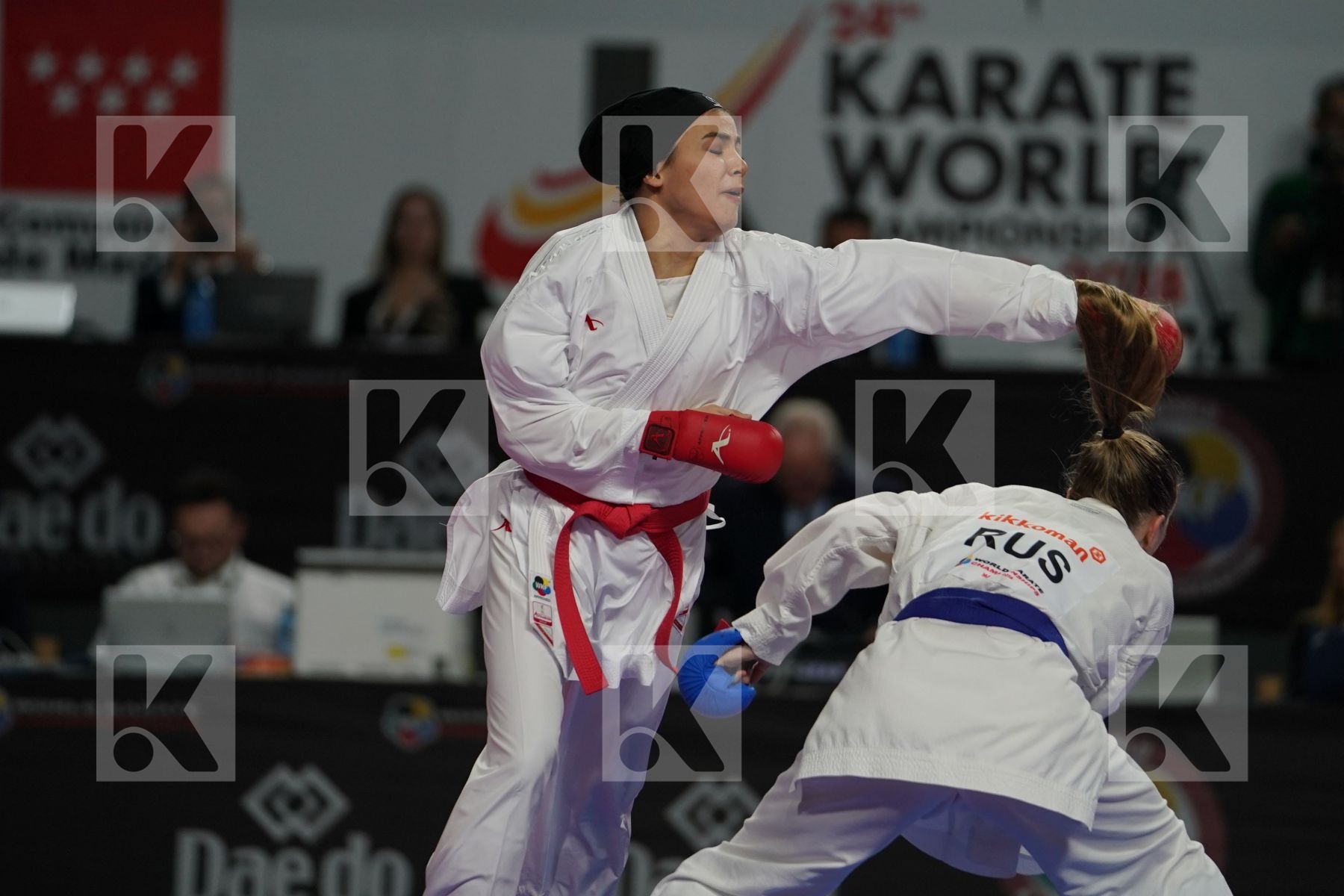 SARA BAHMANYAR (ISLAMIC REPUBLIC OF IRAN) vs TATIANA RYBALCHENKO (RUSSIAN FEDERATION) in Senior Kumite -50 Kg - Bronze bout