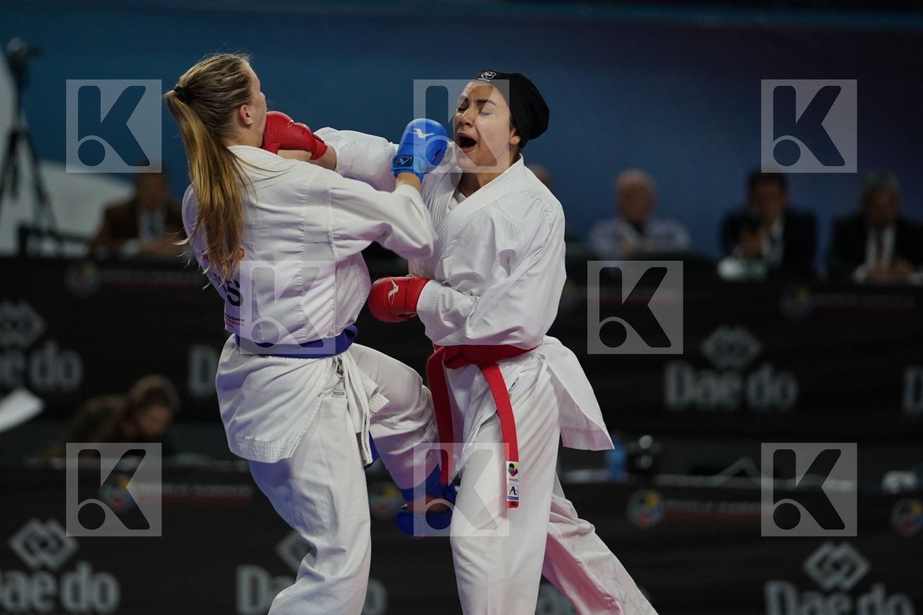 SARA BAHMANYAR (ISLAMIC REPUBLIC OF IRAN) vs TATIANA RYBALCHENKO (RUSSIAN FEDERATION) in Senior Kumite -50 Kg - Bronze bout