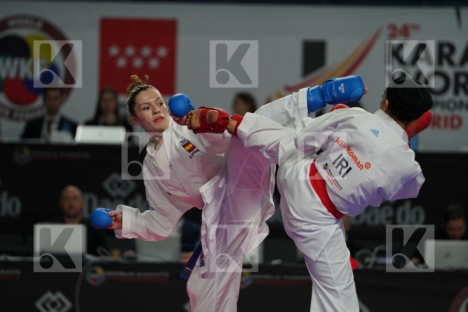 ISLAMIC REPUBLIC OF IRAN (ABBASLI, ALIPOURKESHKA, CHALAKI, ZANGENEH_KARKOOTI) vs Spain (FERRER_GARCIA, PALACIO_GONZALEZ, TORRES_GARCIA, VIZCAINO_GONZALEZ) in Senior Team Female Kumite - Bronze bout