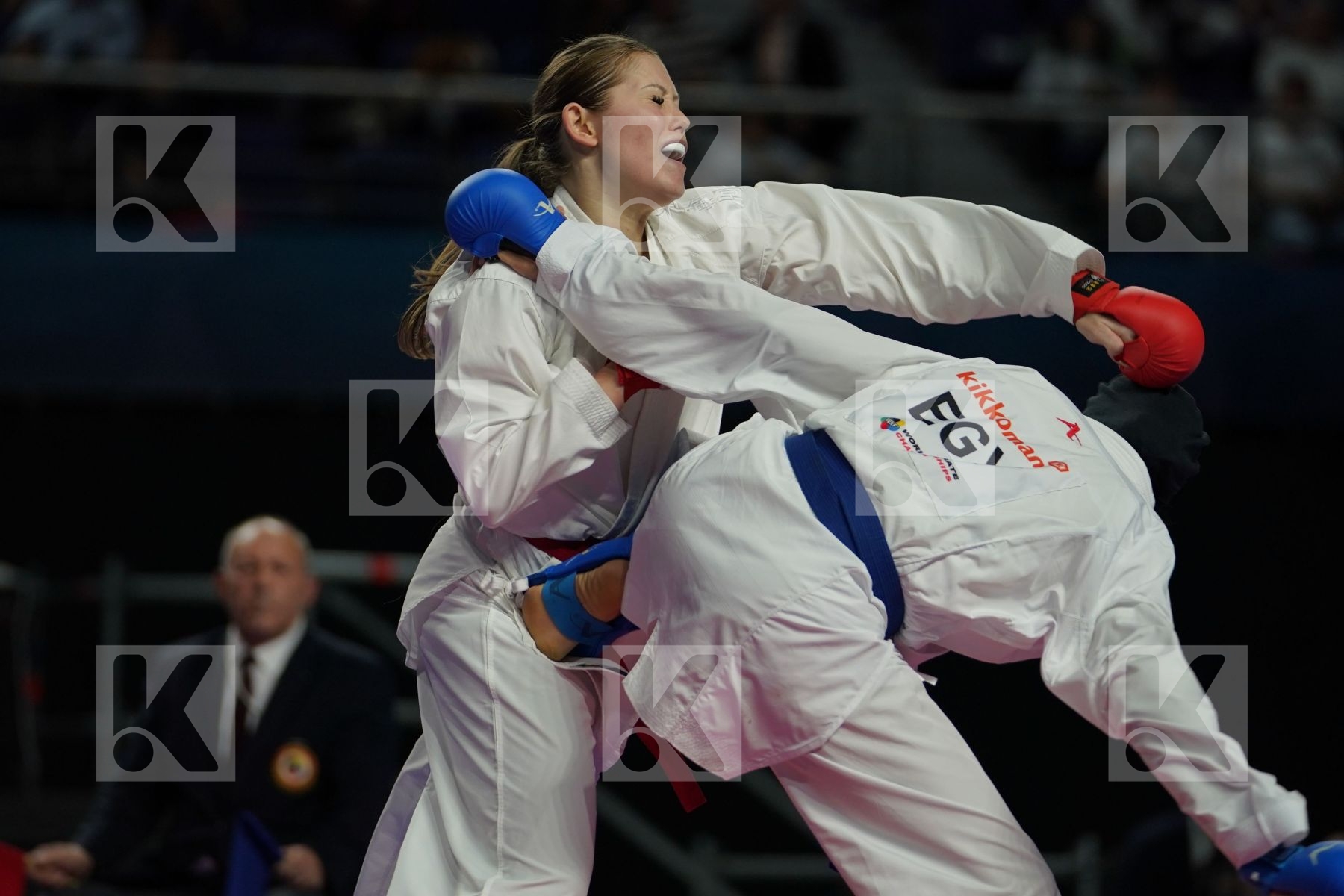 Switzerland (BRUEDERLIN, KORNFELD, QUIRICI, RADJENOVIC) vs EGYPT (ABDELAZIZ, ABOUEL_YAZED, AHMED, LOTFY) in Senior Team Female Kata - Bronze bout