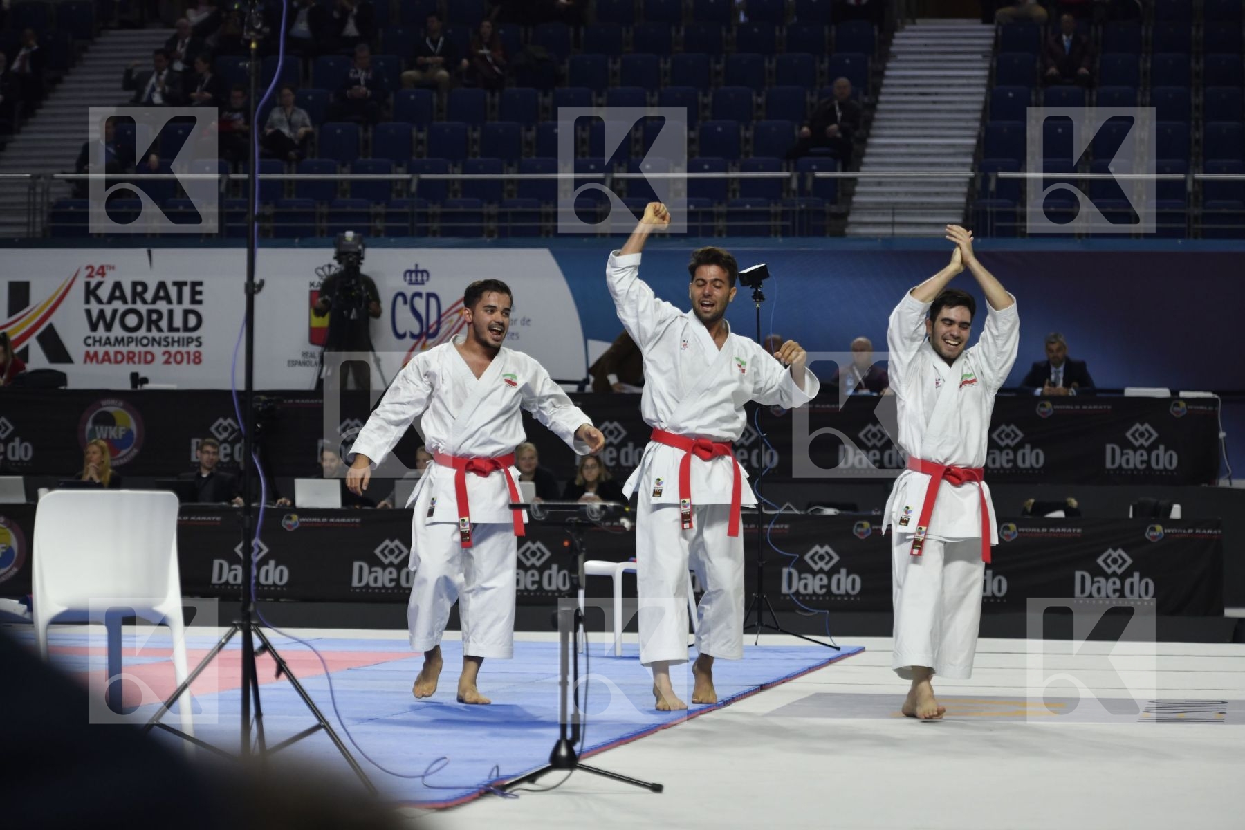 IRAN (DELIKHOUN, SHAHRJERDI, ZAND) vs TURKEY (DURAN, GOKTAS, SOFUOGLU) in Senior Team Male Kata - Bronze bout