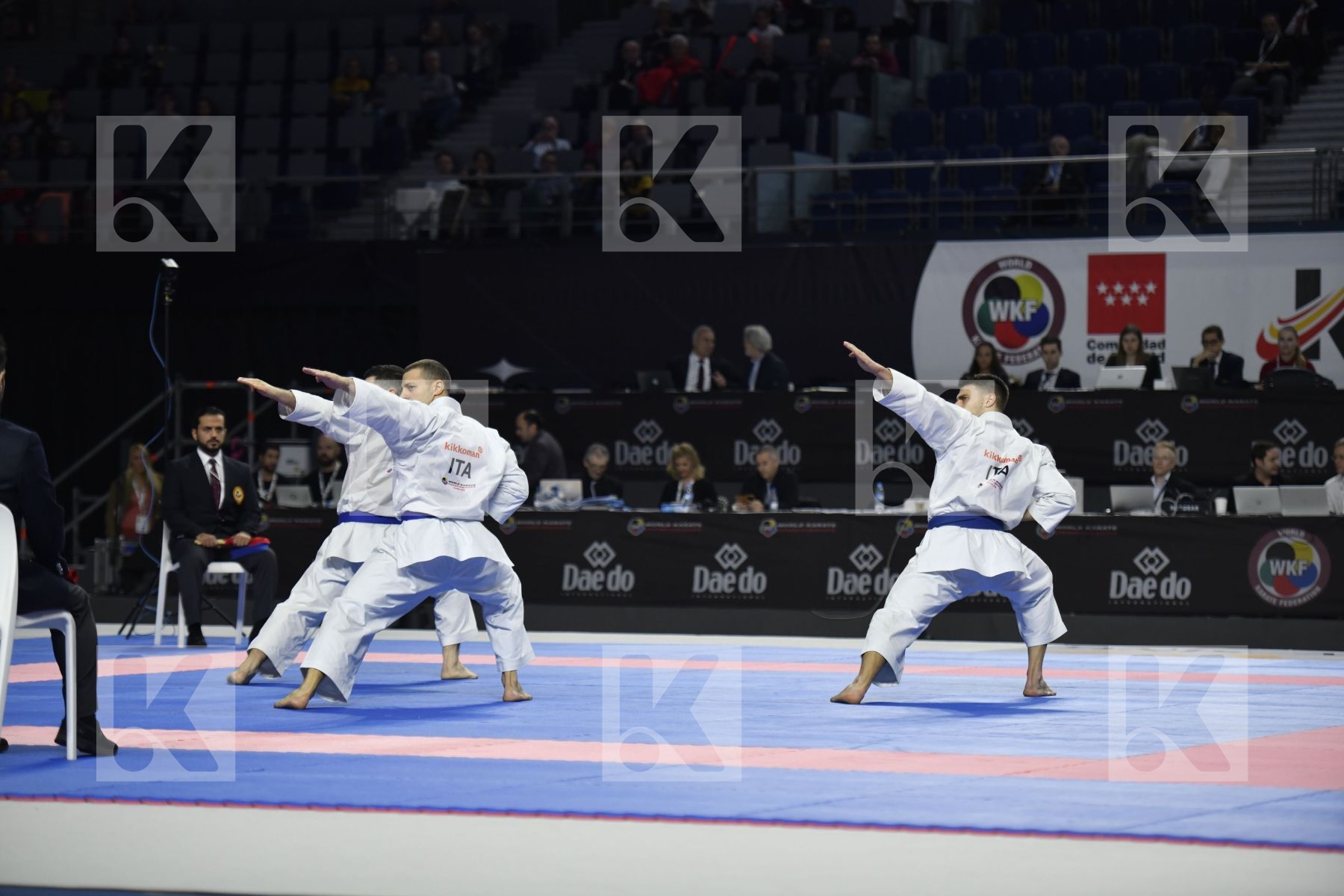 MALAYSIA (HOE, LEONG, OH THENG WEI) vs ITALY (GALLO, IODICE, PANAGIA) in Senior Team Male Kata - Bronze bout