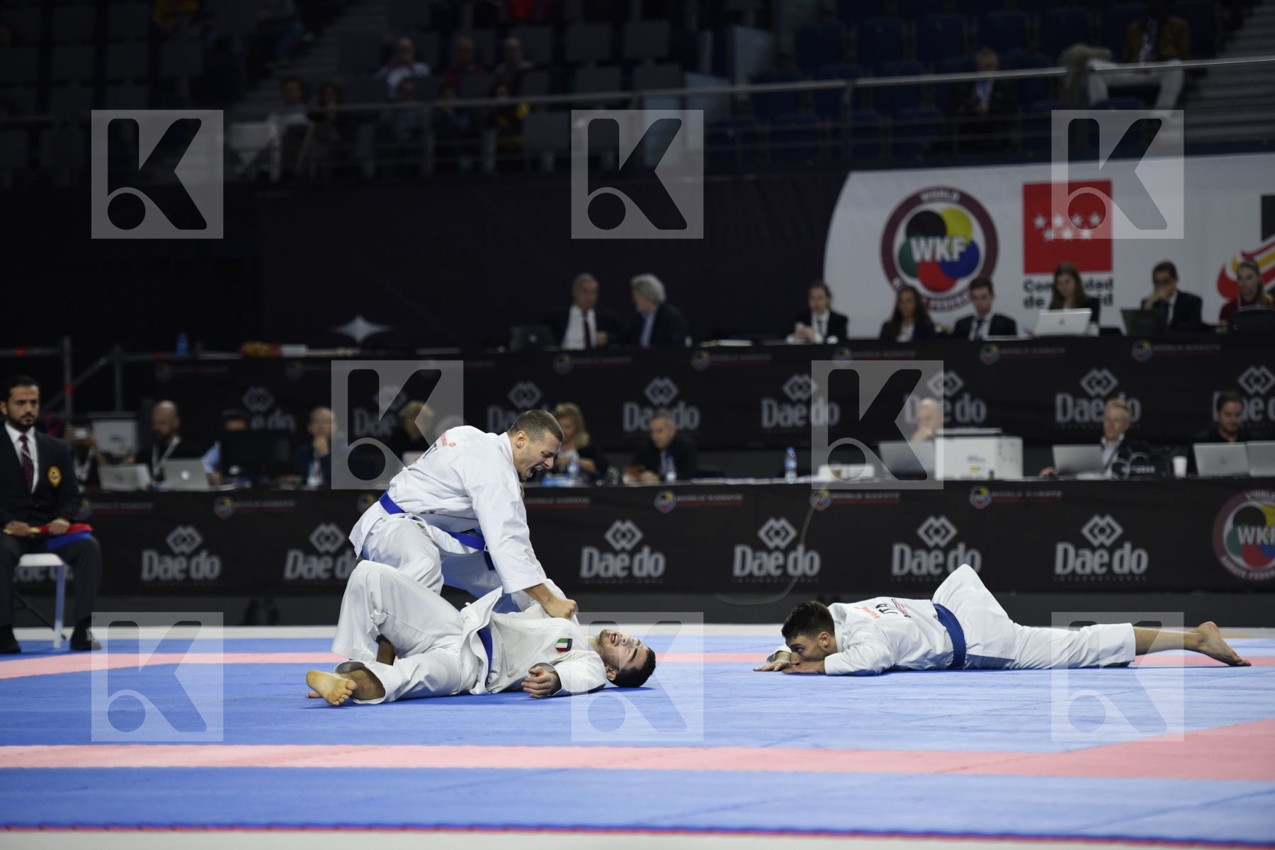 MALAYSIA (HOE, LEONG, OH THENG WEI) vs ITALY (GALLO, IODICE, PANAGIA) in Senior Team Male Kata - Bronze bout