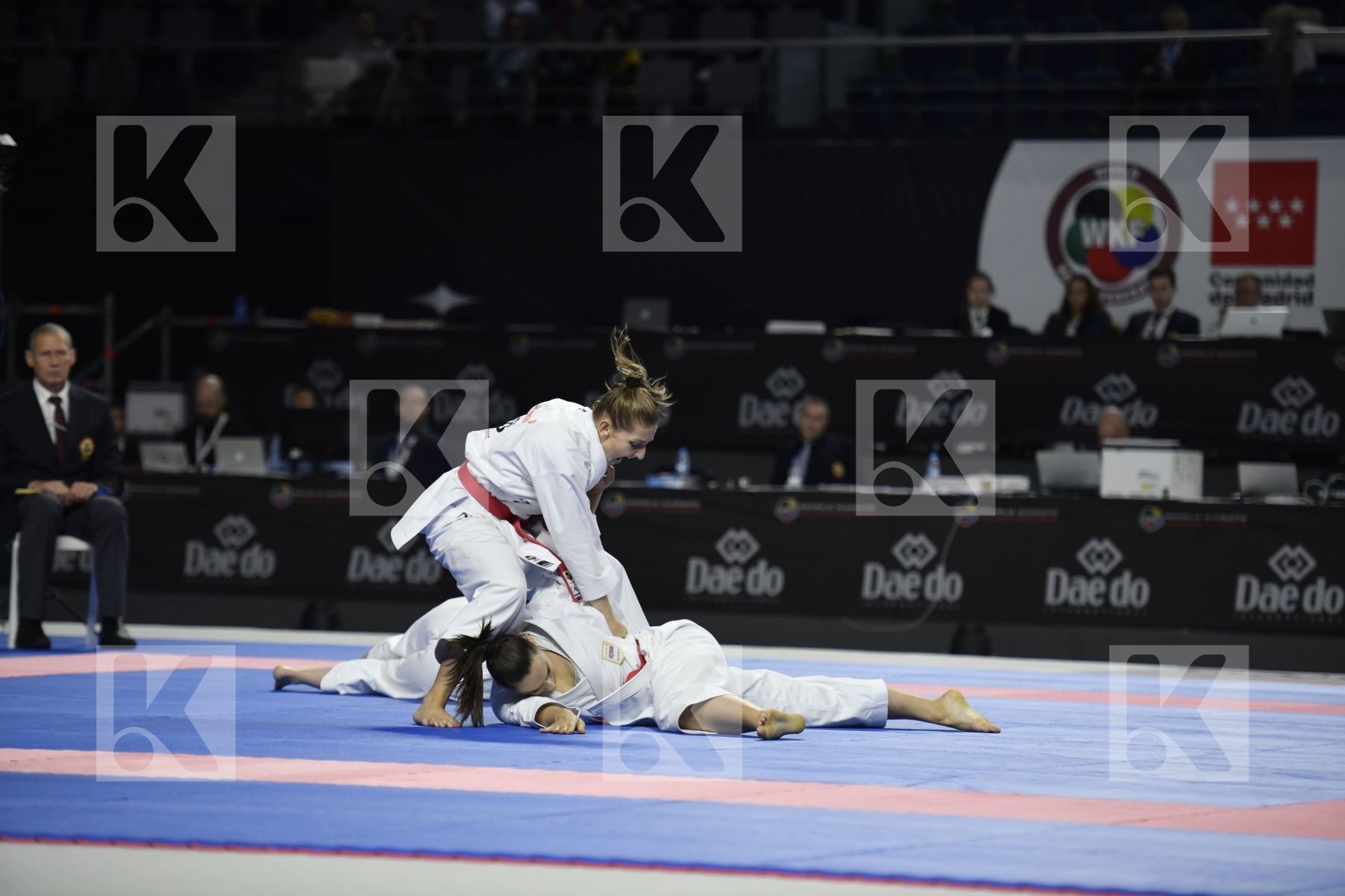 SERBIA (DJURDJEVIC, MATICKI, PIPERIN) vs ITALY (BATTAGLIA, D'ONOFRIO, PEZZETTI) in Senior Team Female Kata - Bronze bout