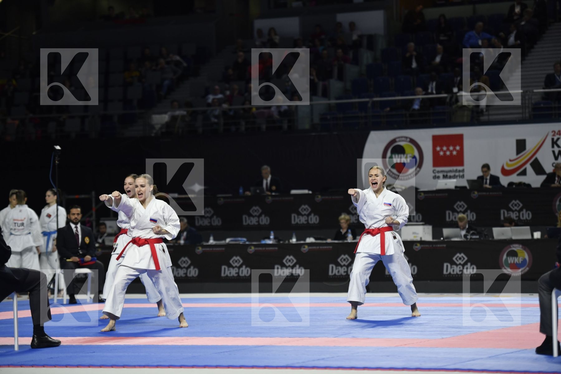 RUSSIAN FEDERATION (KOTLYAROVA, TROITSKAYA, ZOTOVA) vs TURKEY (ELTEMUR, KUSMUS, SOFUOGLU) in Senior Team Female Kata - Bronze bout