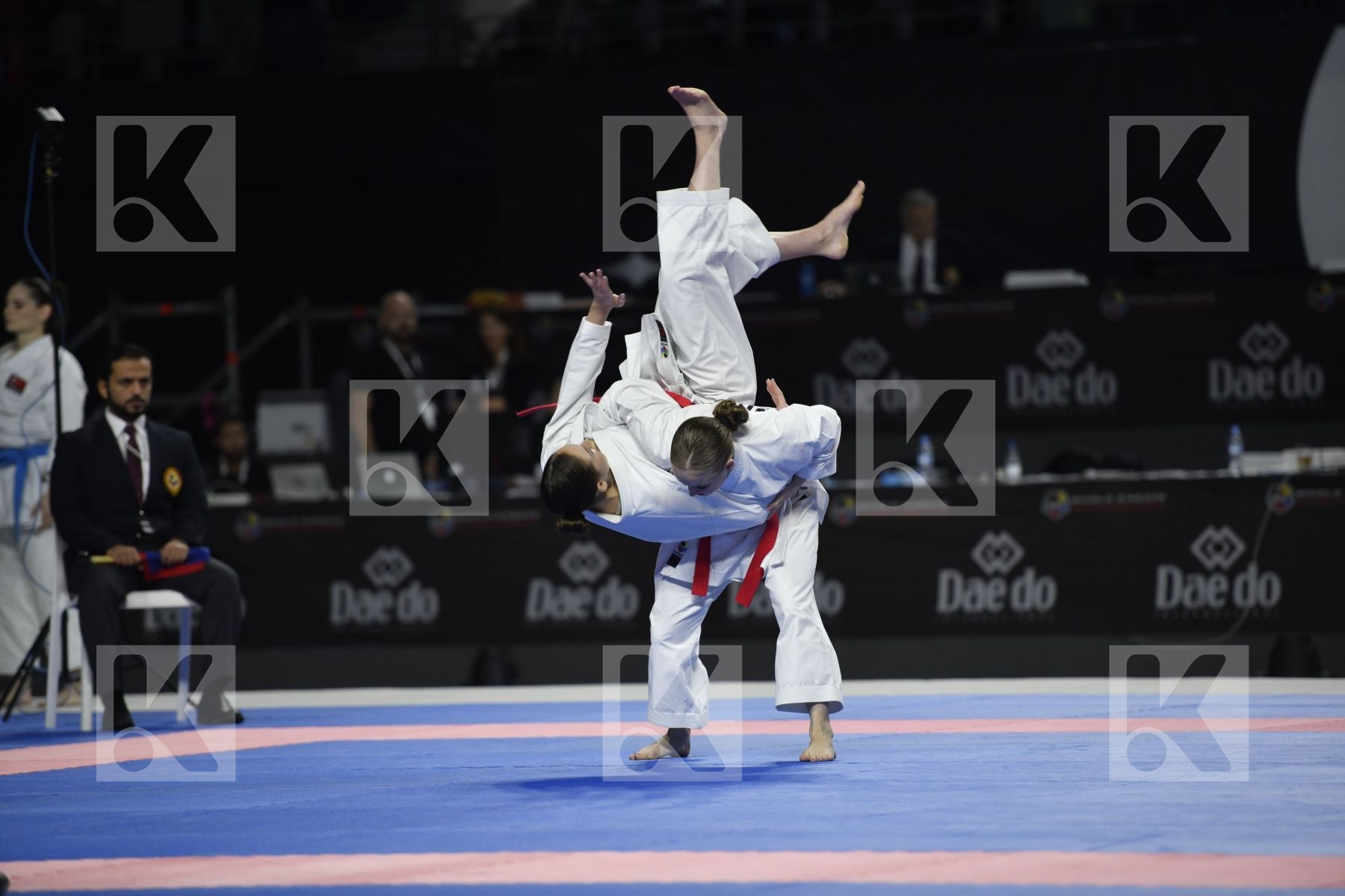 RUSSIAN FEDERATION (KOTLYAROVA, TROITSKAYA, ZOTOVA) vs TURKEY (ELTEMUR, KUSMUS, SOFUOGLU) in Senior Team Female Kata - Bronze bout