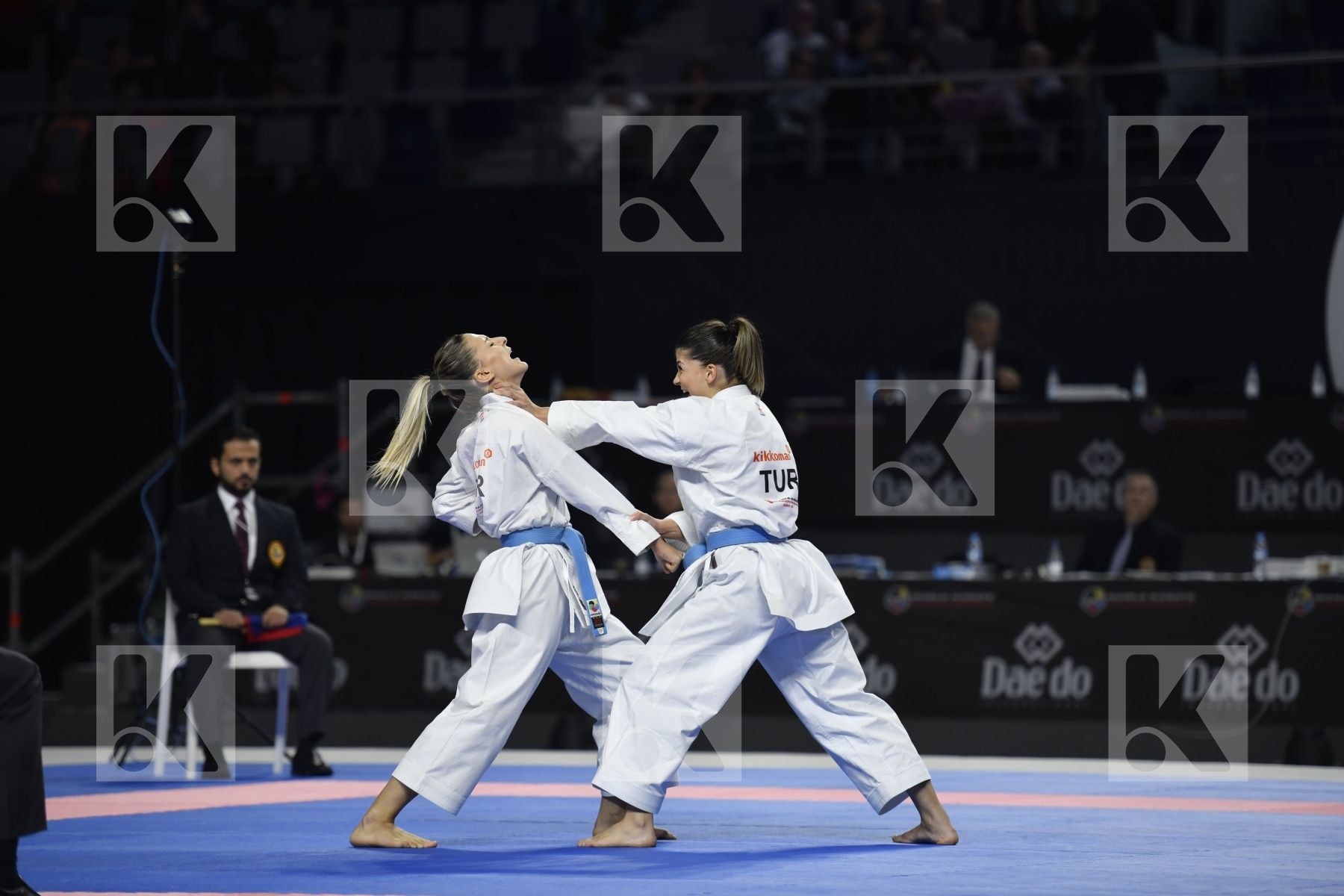 RUSSIAN FEDERATION (KOTLYAROVA, TROITSKAYA, ZOTOVA) vs TURKEY (ELTEMUR, KUSMUS, SOFUOGLU) in Senior Team Female Kata - Bronze bout