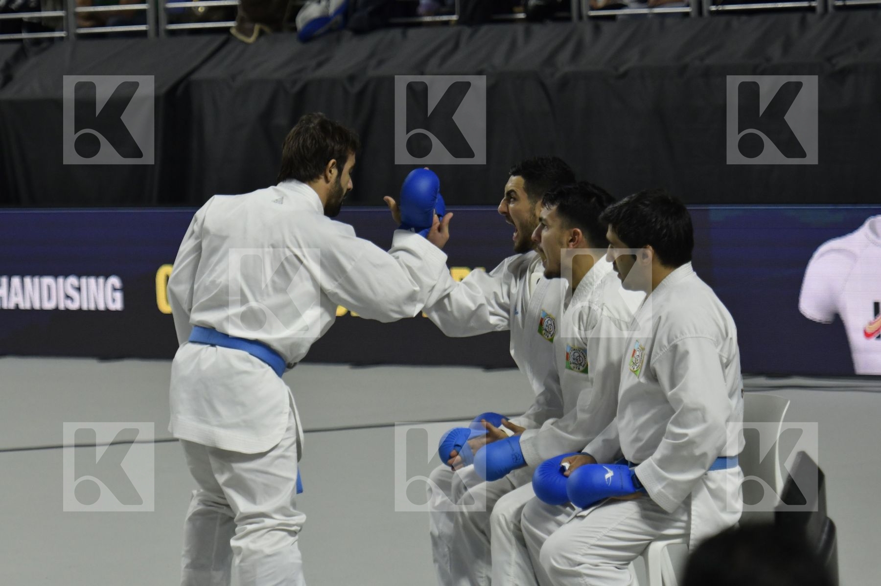 JAPAN (ANDO, ARAGA, KAGAWA, MORI, NISHIMURA, SAKIYAMA, SHIMADA) vs AZERBAIJAN (ABDULLAYEV, AGHALARZADE, AGHAYEV, ATAMOV, GURBANLI, HASANOV, HASANOV) in Senior Team Male Kumite - Bronze bout
