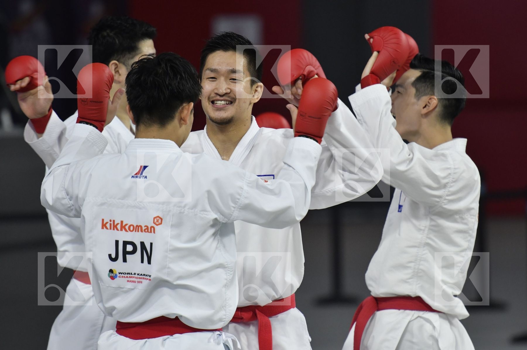 JAPAN (ANDO, ARAGA, KAGAWA, MORI, NISHIMURA, SAKIYAMA, SHIMADA) vs AZERBAIJAN (ABDULLAYEV, AGHALARZADE, AGHAYEV, ATAMOV, GURBANLI, HASANOV, HASANOV) in Senior Team Male Kumite - Bronze bout