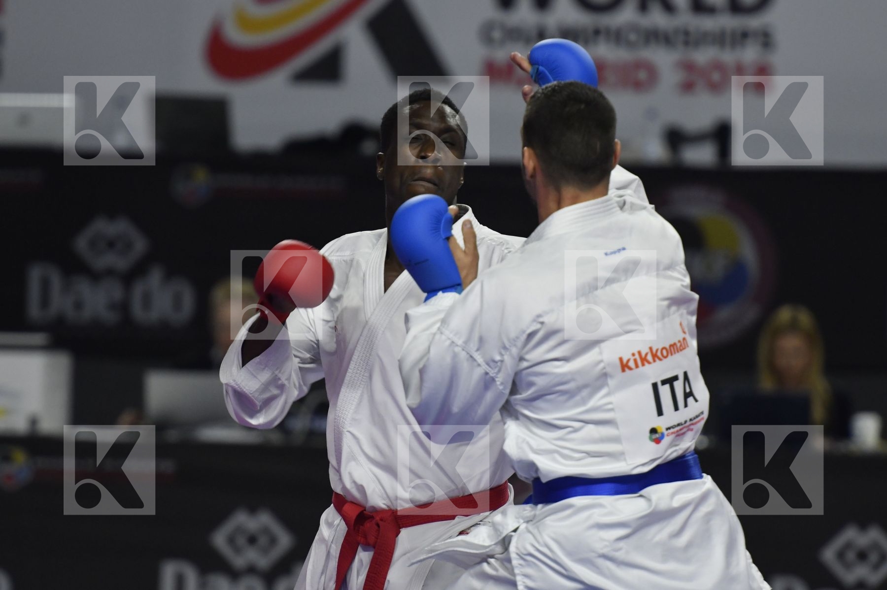 SENEGAL (CISSE, DIOP, GUEYE, MBAYE, NDOUR, SENE) vs ITALY (EL SHARABY, JENDOUBI, MAESTRI, MARESCA, MARINO, MARTINA, MINARDI) in Senior Team Male Kumite - Bronze bout