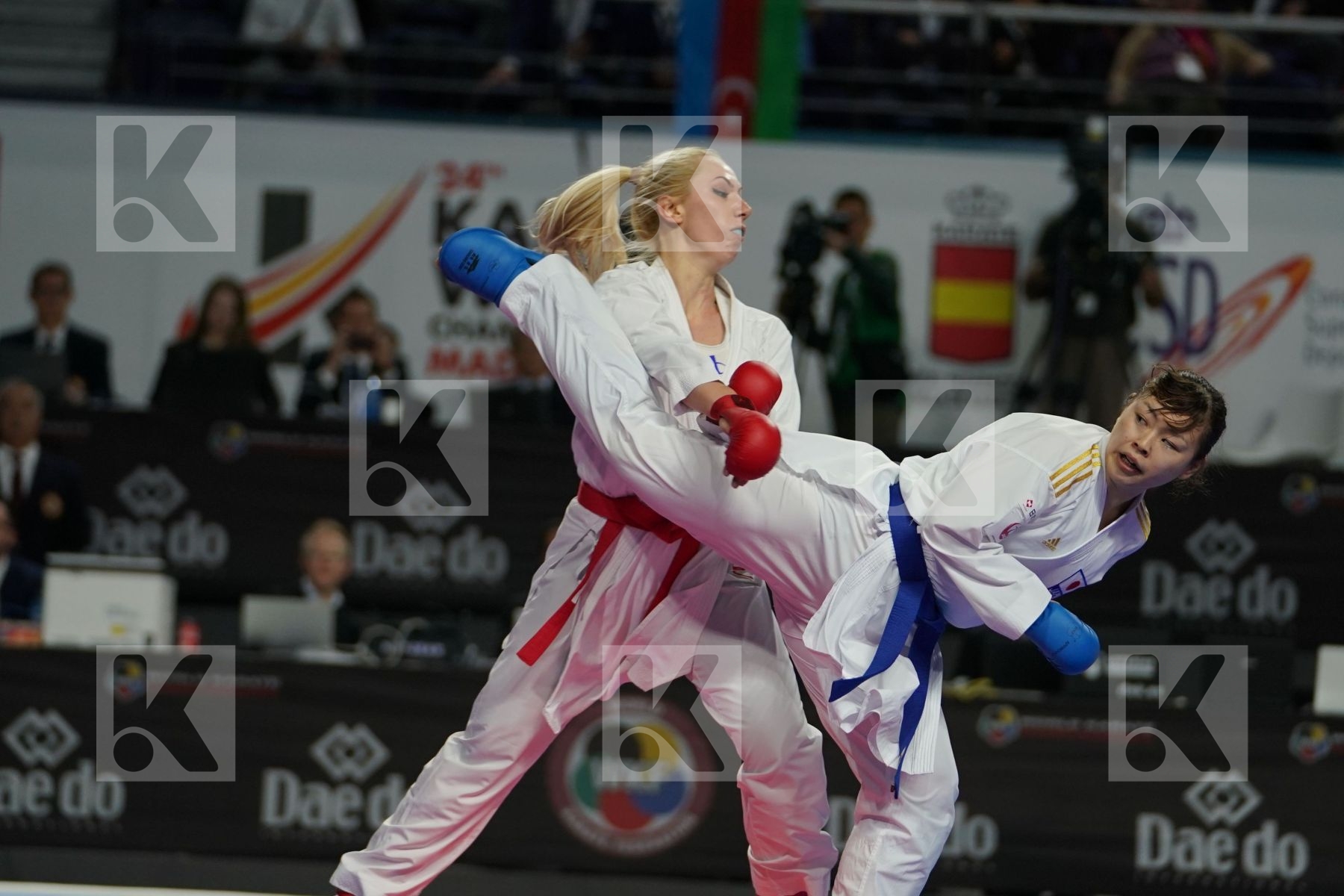 ELENI CHATZILIADOU (GREECE) vs AYUMI UEKUSA (JAPAN) in Senior Kumite 68+ Kg - Final bout