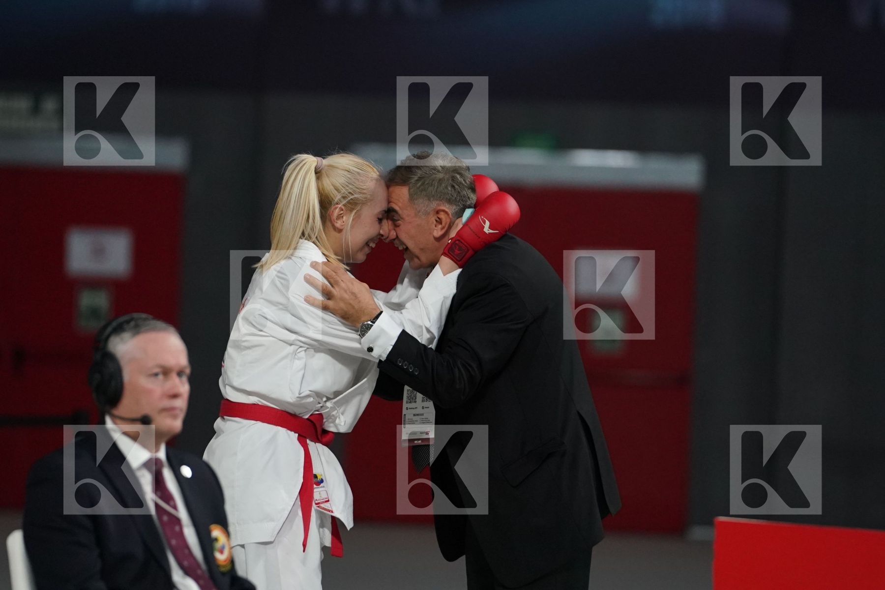ELENI CHATZILIADOU (GREECE) vs AYUMI UEKUSA (JAPAN) in Senior Kumite 68+ Kg - Final bout