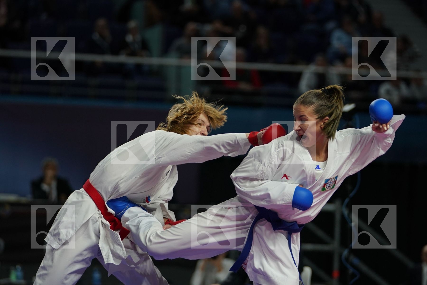 VICTORIA  ISAEVA  (RUSSIAN FEDERATION) vs IRINA ZARETSKA (AZERBAIJAN) in Senior Kumite Ð 68 Kg - Final bout