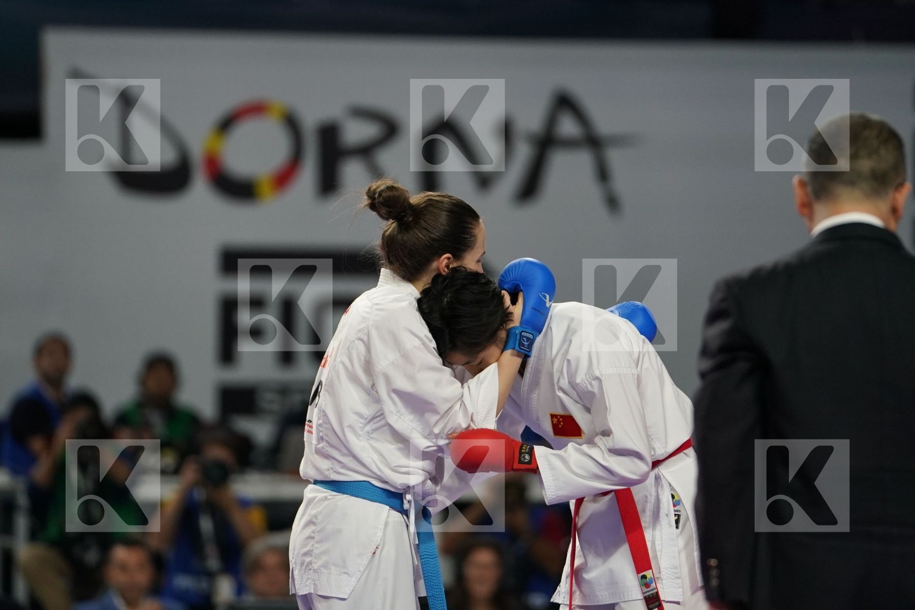XIAOYAN YIN (PEOPLE'S REPUBLIC OF CHINA) vs JOVANA PREKOVIC (SERBIA) in Senior Kumite Ð 61 Kg - Final bout
