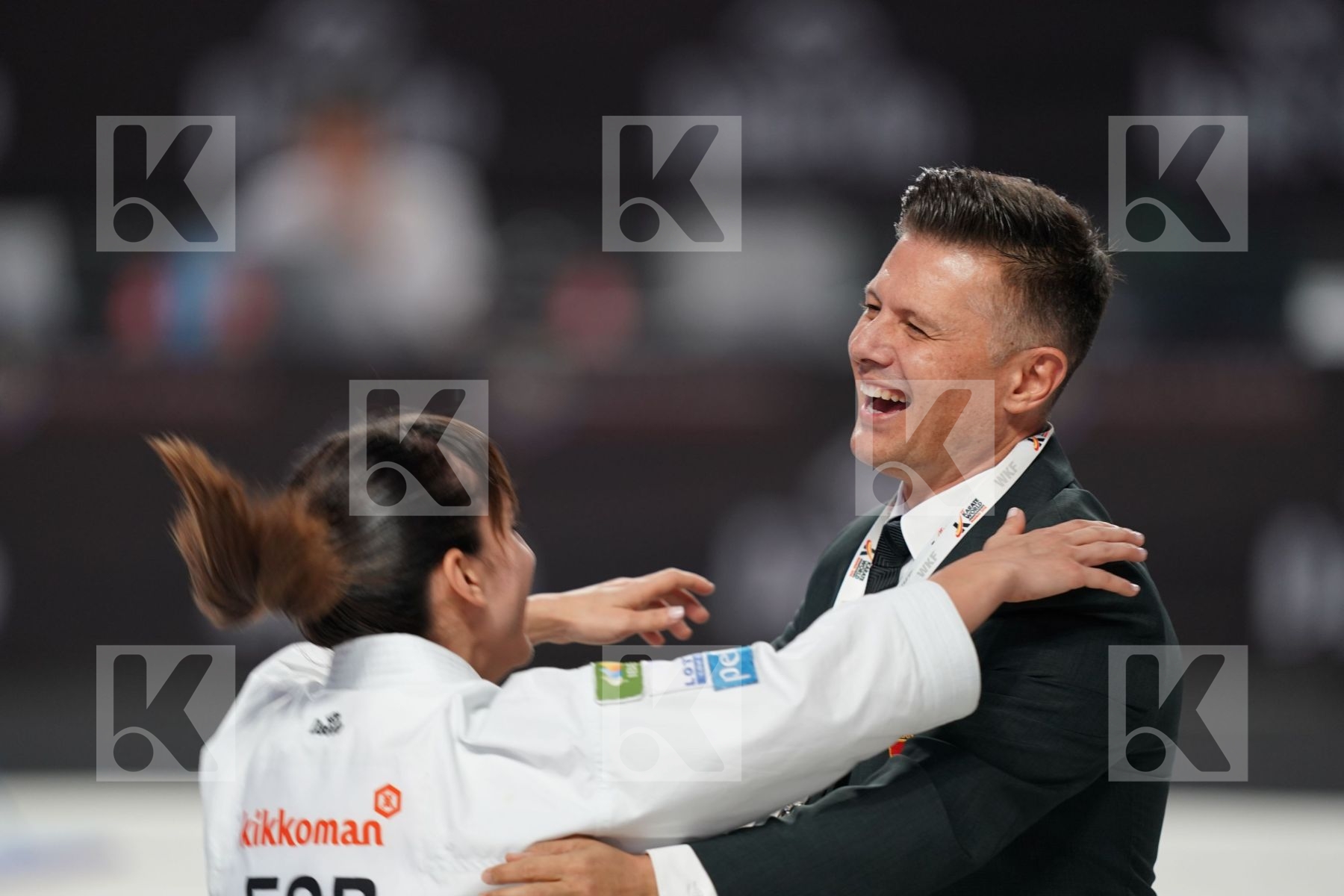 SANDRA SANCHEZ JAIME (SPAIN) vs KIYOU SHIMIZU (JAPAN) in Senior Female Kata - Final bout