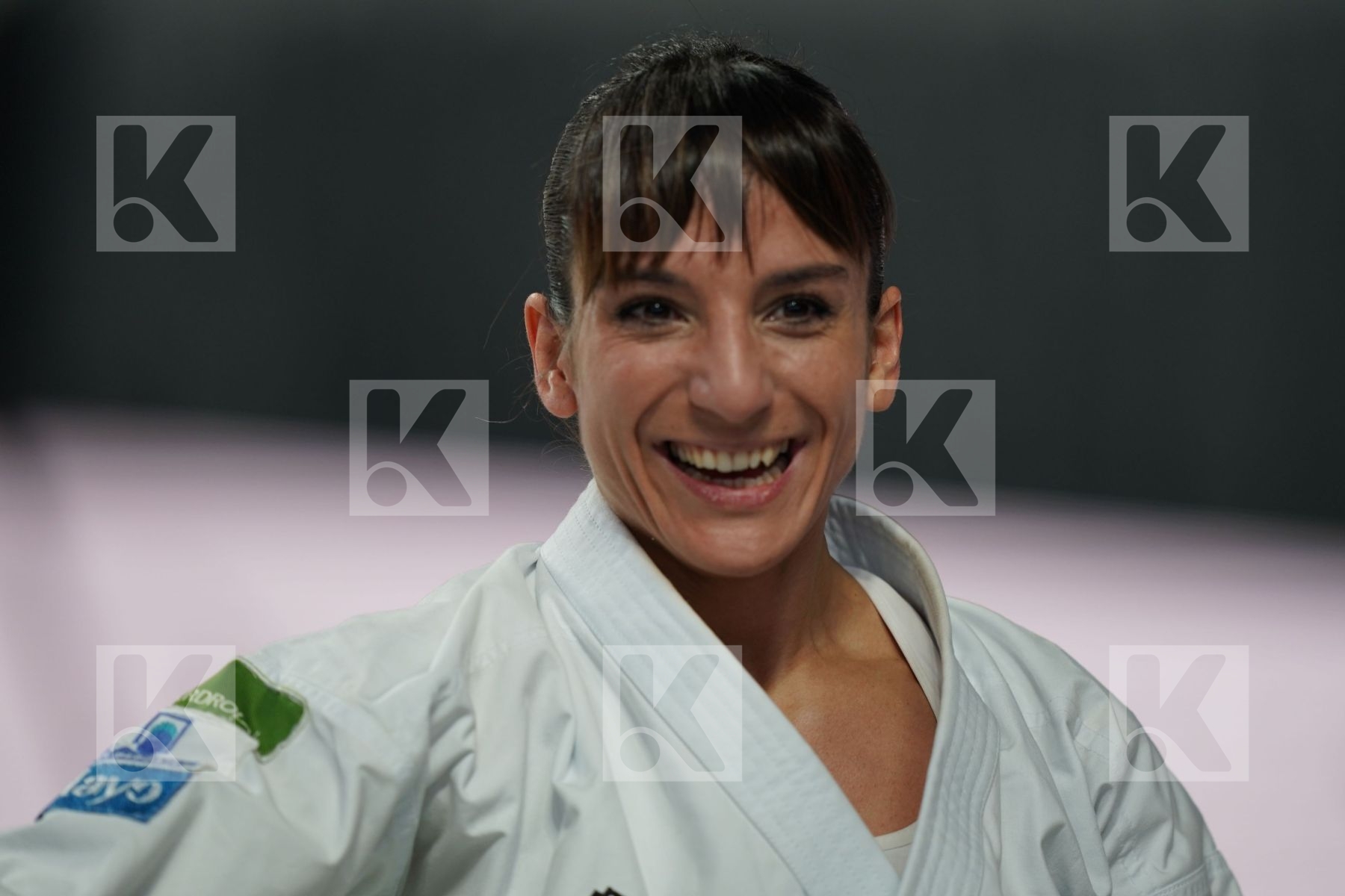 SANDRA SANCHEZ JAIME (SPAIN) vs KIYOU SHIMIZU (JAPAN) in Senior Female Kata - Final bout