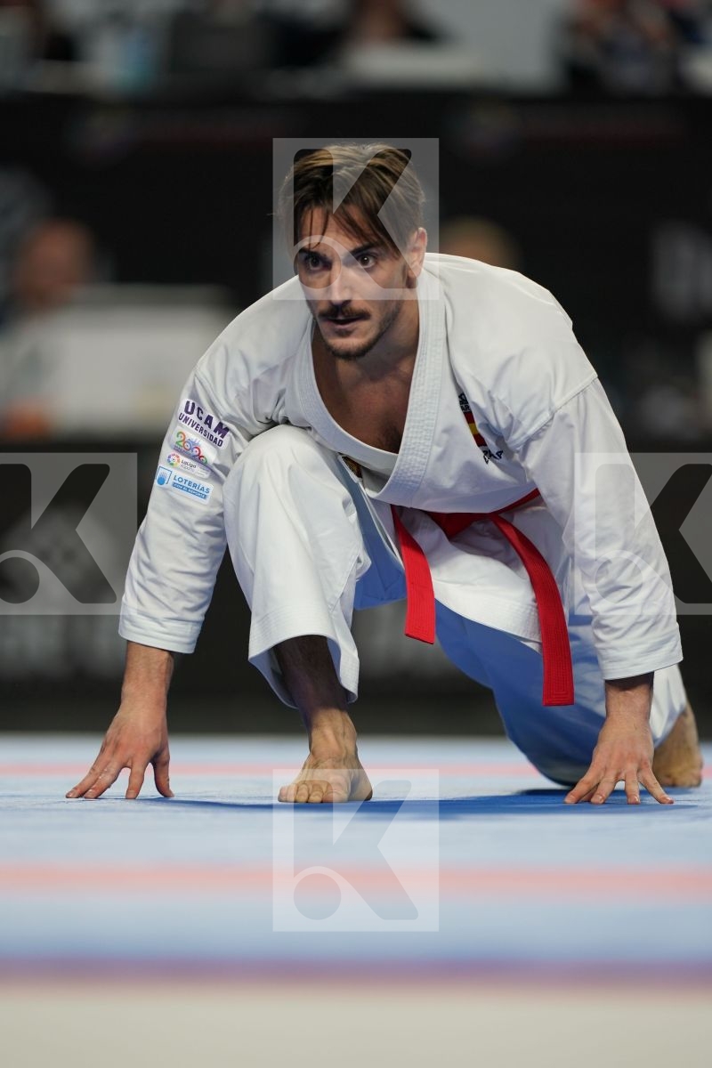 DAMIAN HUGO QUINTERO CAPDEVILA (SPAIN) vs RYO KIYUNA (JAPAN) in Senior Male Kata - Final bout