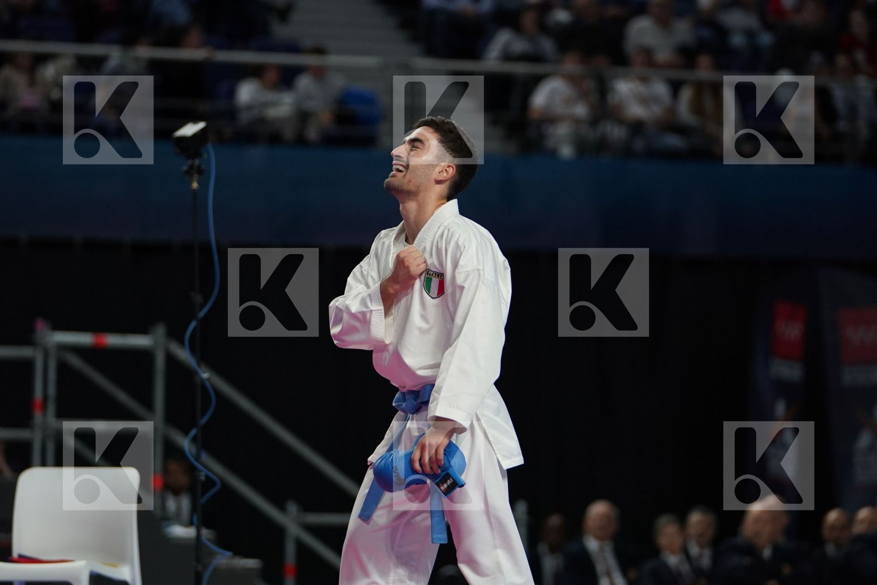 NAOTO SAGO (JAPAN) vs ANGELO CRESCENZO (ITALY) in Senior Kumite -60 Kg - Final bout