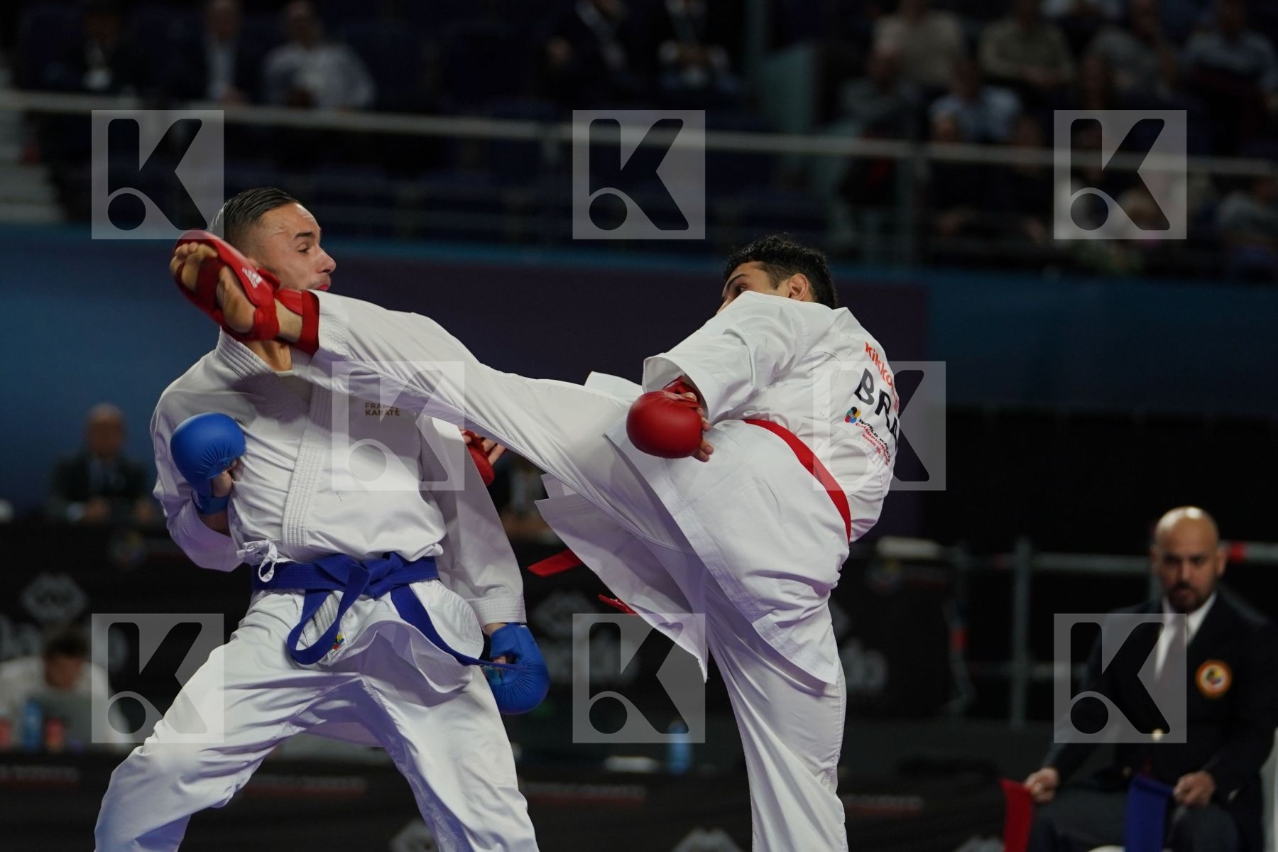 VINICIUS FIGUEIRA (BRAZIL) vs STEVEN DACOSTA (FRANCE) in Senior Kumite -67 Kg - Final bout