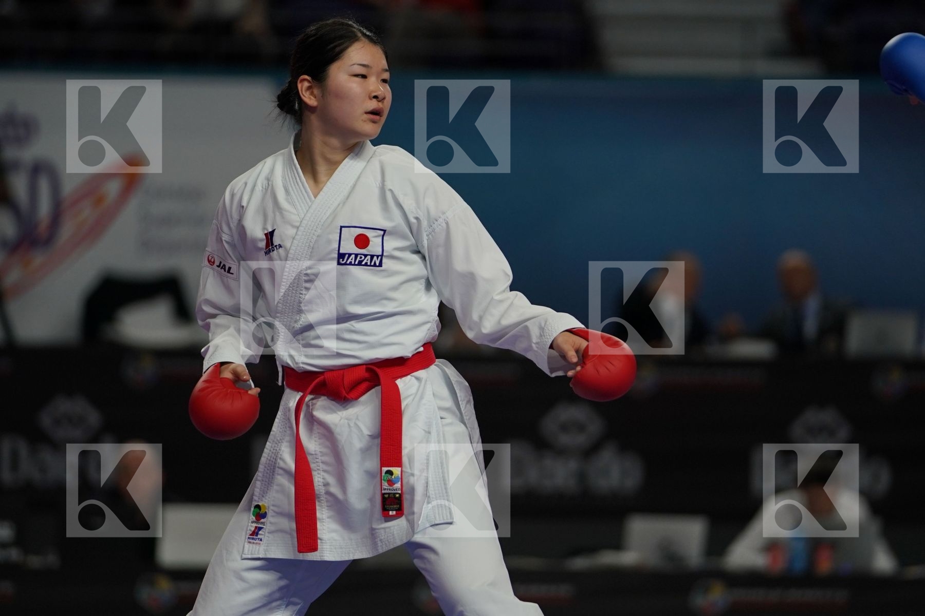 Japan (KAWAMURA, SAITO, SOMEYA, UEKUSA) vs France (AVAZERI, BRITO, HEURTAULT, SIVERT) in Senior Team Female Kumite - Final bout