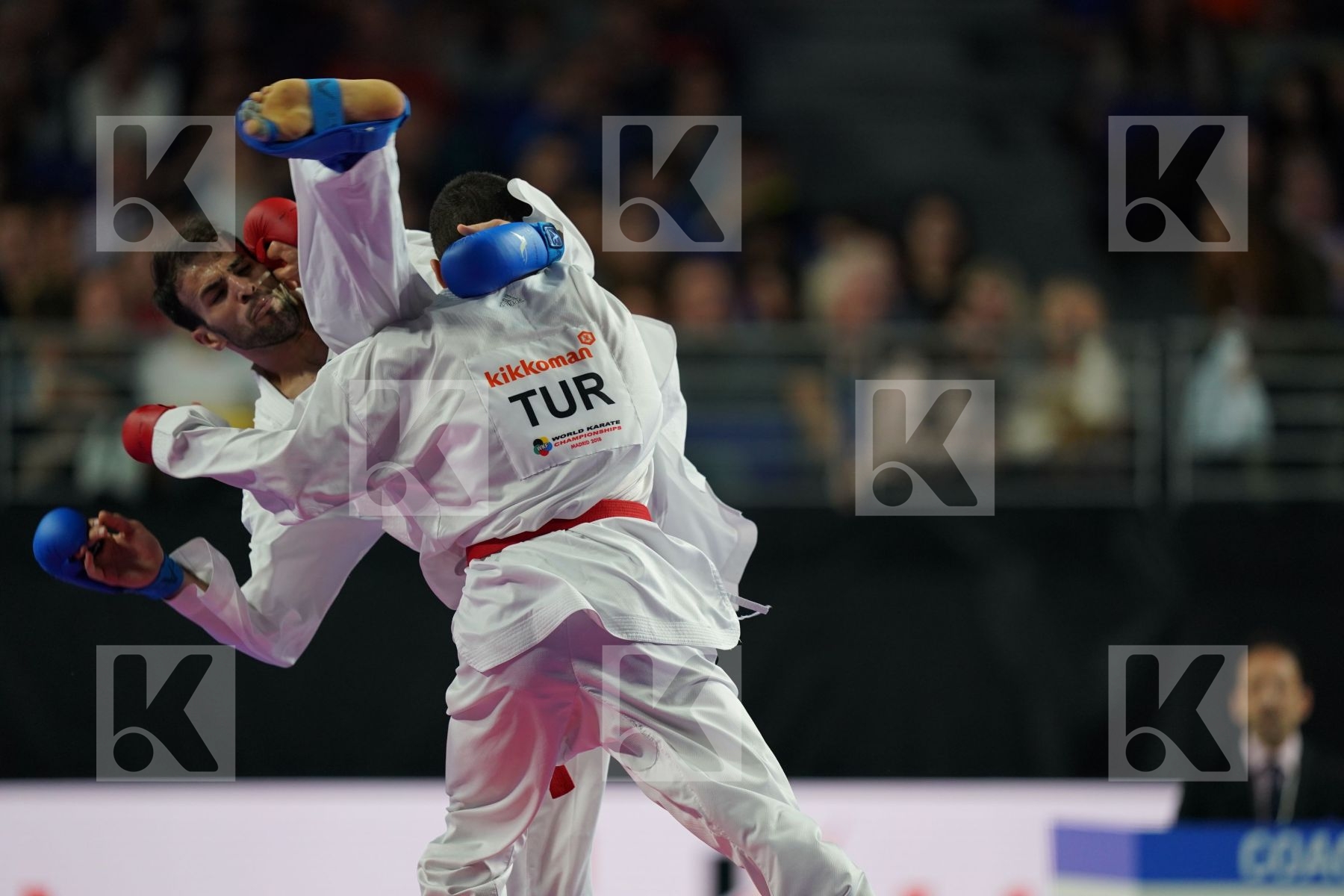 TURKEY (AKTAS, ELTEMUR, GOK, KAPTAN, OZER, UYGUR, YAMANOGLU) vs IRAN (ABAZARI, ASGARI GHONCHEH, ASIABARI, GANJZADEH, HEYDARI, KHODABAKHSHI, POORSHAB) in Senior Team Male Kumite - Final bout