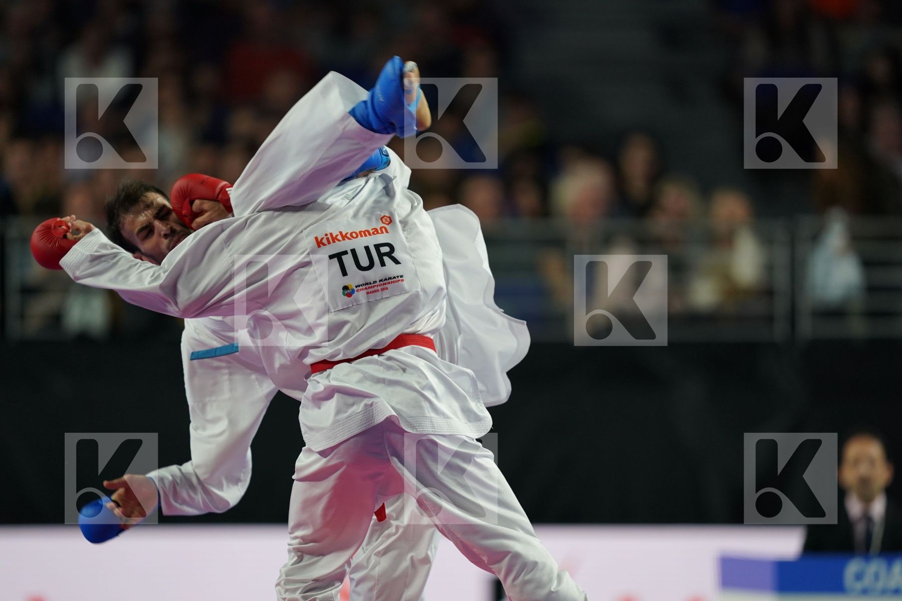 TURKEY (AKTAS, ELTEMUR, GOK, KAPTAN, OZER, UYGUR, YAMANOGLU) vs IRAN (ABAZARI, ASGARI GHONCHEH, ASIABARI, GANJZADEH, HEYDARI, KHODABAKHSHI, POORSHAB) in Senior Team Male Kumite - Final bout