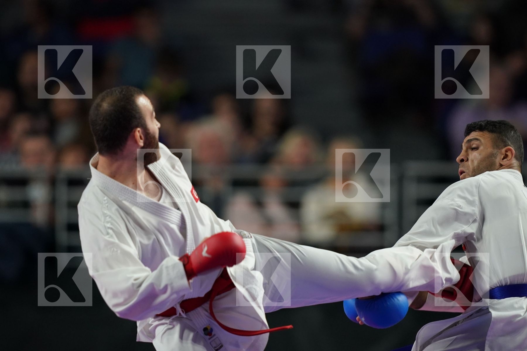 TURKEY (AKTAS, ELTEMUR, GOK, KAPTAN, OZER, UYGUR, YAMANOGLU) vs IRAN (ABAZARI, ASGARI GHONCHEH, ASIABARI, GANJZADEH, HEYDARI, KHODABAKHSHI, POORSHAB) in Senior Team Male Kumite - Final bout