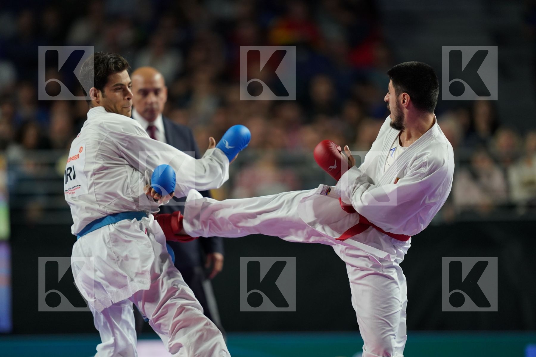 TURKEY (AKTAS, ELTEMUR, GOK, KAPTAN, OZER, UYGUR, YAMANOGLU) vs IRAN (ABAZARI, ASGARI GHONCHEH, ASIABARI, GANJZADEH, HEYDARI, KHODABAKHSHI, POORSHAB) in Senior Team Male Kumite - Final bout