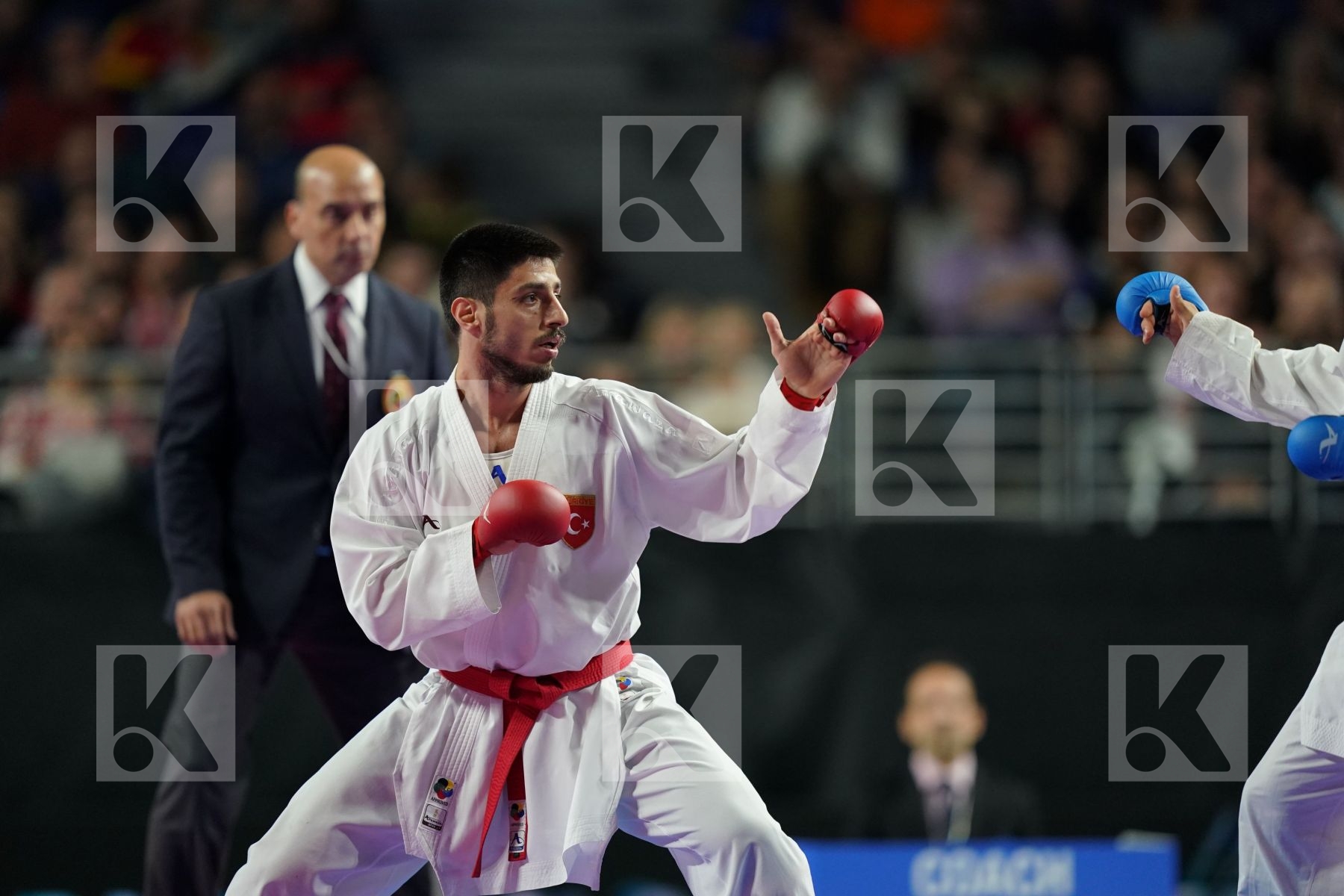 TURKEY (AKTAS, ELTEMUR, GOK, KAPTAN, OZER, UYGUR, YAMANOGLU) vs IRAN (ABAZARI, ASGARI GHONCHEH, ASIABARI, GANJZADEH, HEYDARI, KHODABAKHSHI, POORSHAB) in Senior Team Male Kumite - Final bout