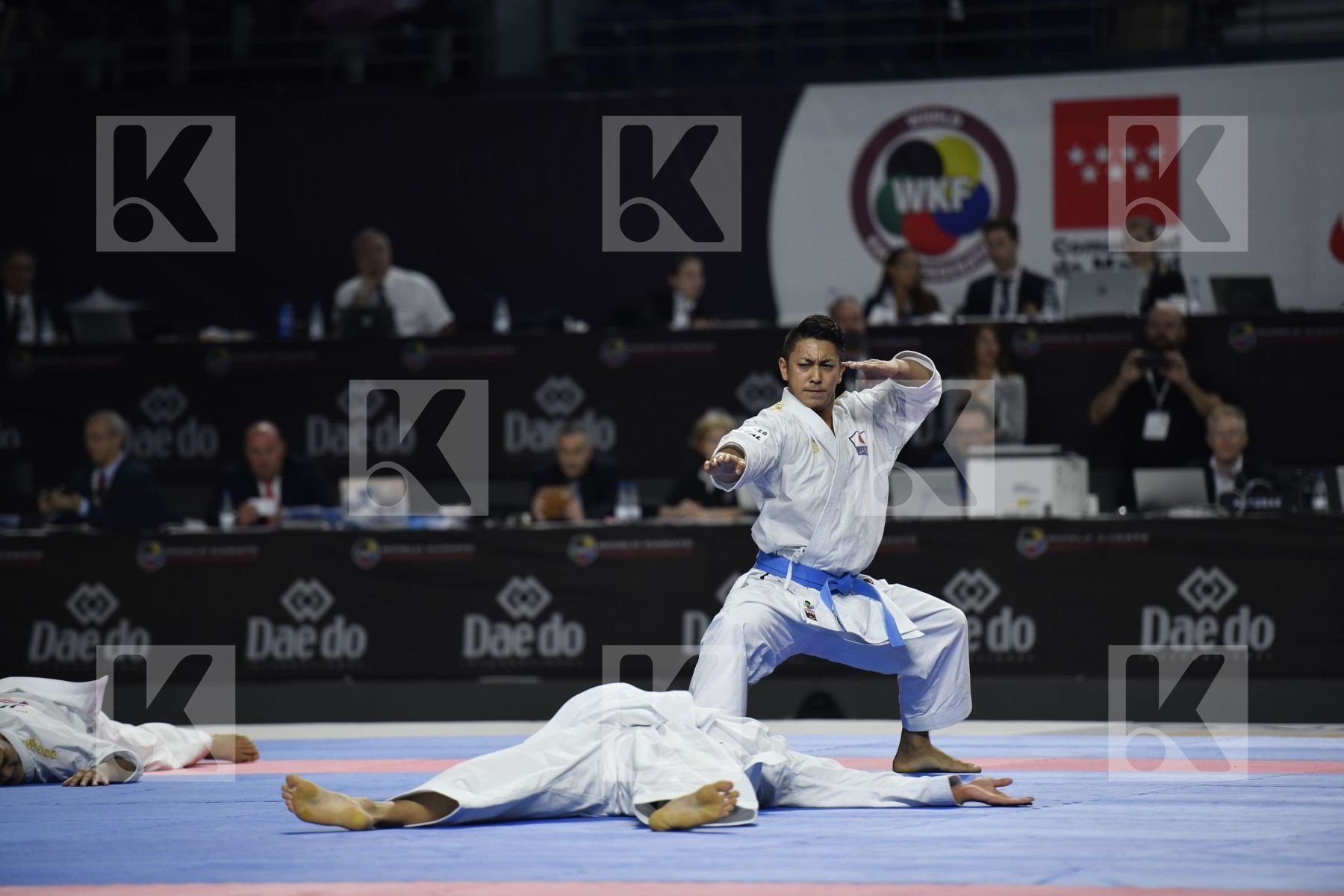 SPAIN (CARBONELL LOPEZ, GALAN LOPEZ, SALAZAR JOVER) vs JAPAN (KINJO, KIYUNA, UEMURA) in Senior Team Male Kata - Final bout