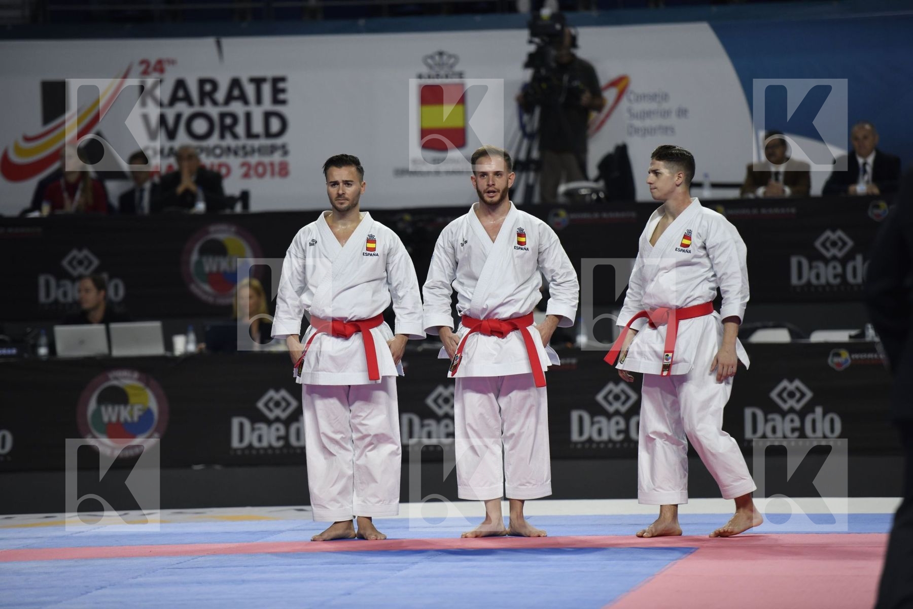SPAIN (CARBONELL LOPEZ, GALAN LOPEZ, SALAZAR JOVER) vs JAPAN (KINJO, KIYUNA, UEMURA) in Senior Team Male Kata - Final bout