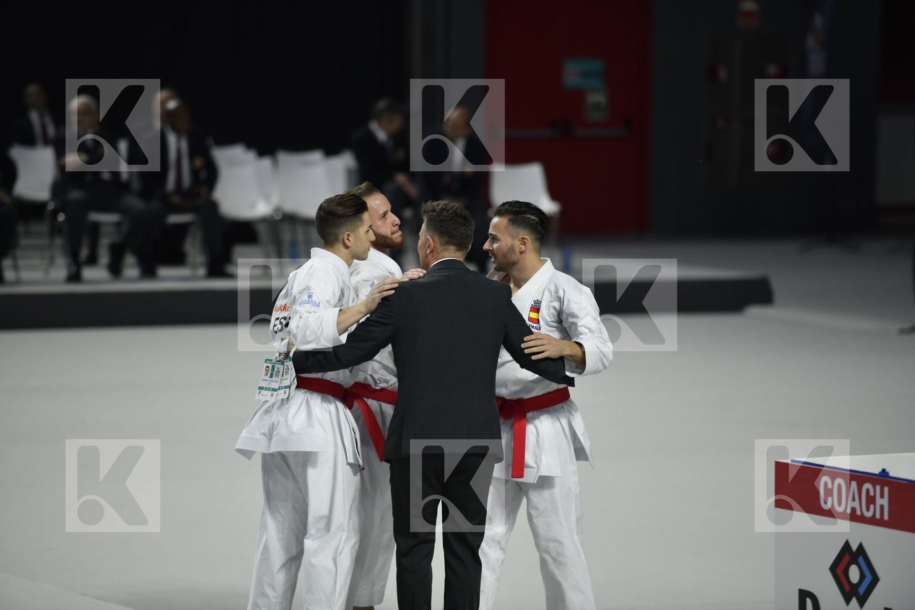 SPAIN (CARBONELL LOPEZ, GALAN LOPEZ, SALAZAR JOVER) vs JAPAN (KINJO, KIYUNA, UEMURA) in Senior Team Male Kata - Final bout